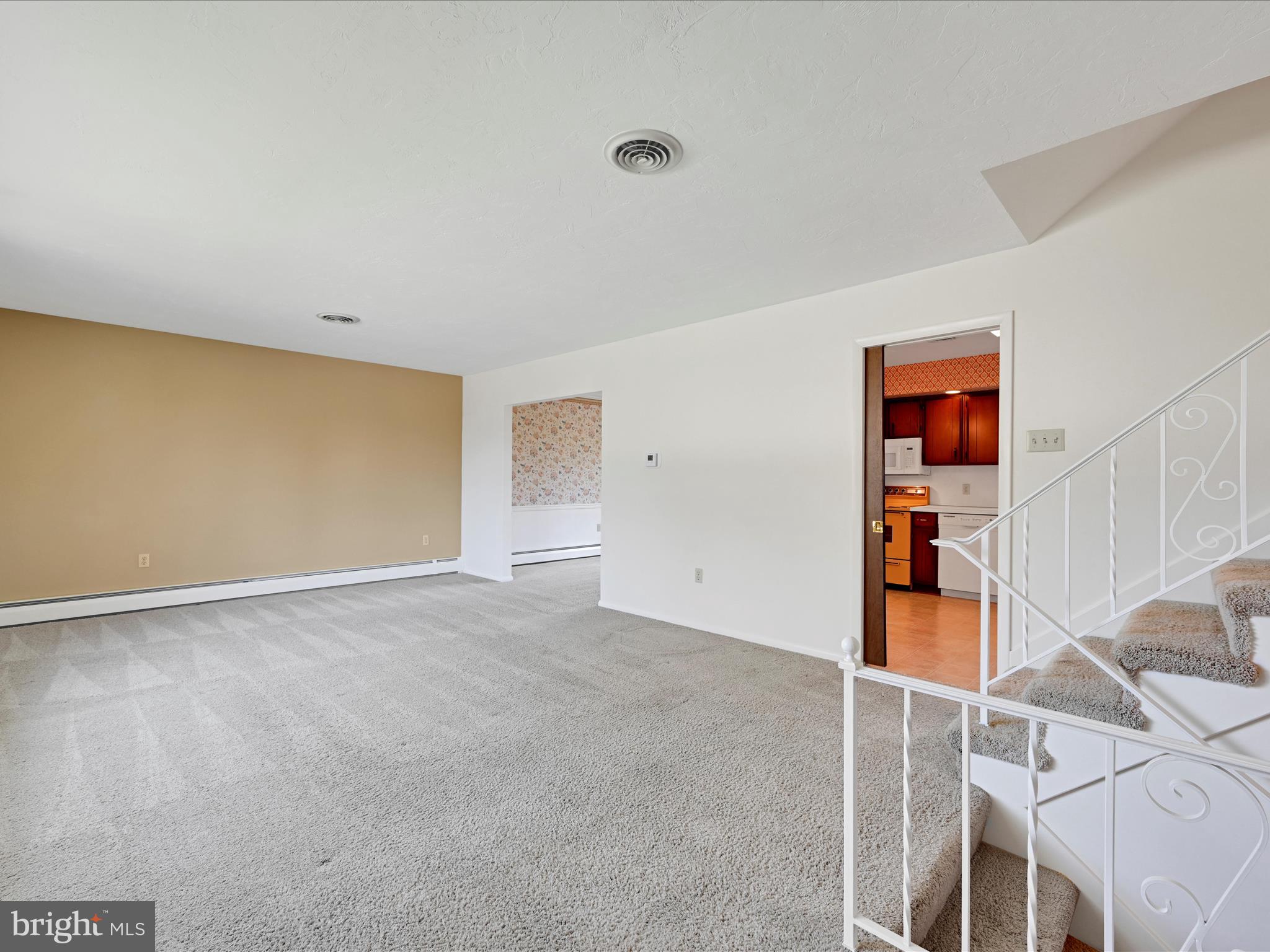 ARLINGTON PARK - Residential