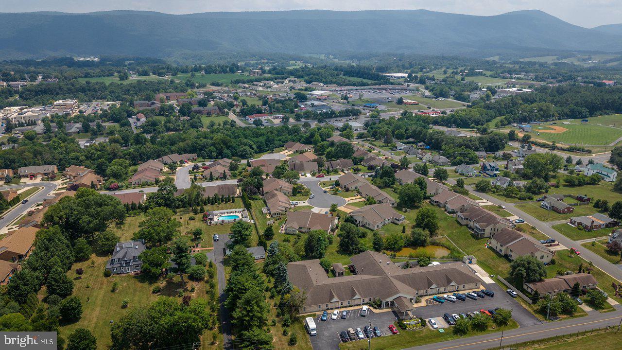 GRAND VIEW ESTATES - Residential