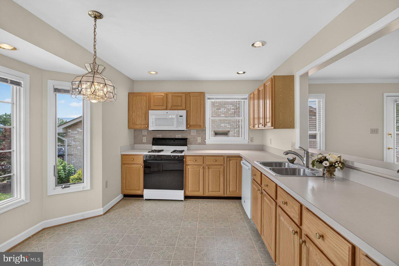GRAND VIEW ESTATES - Residential