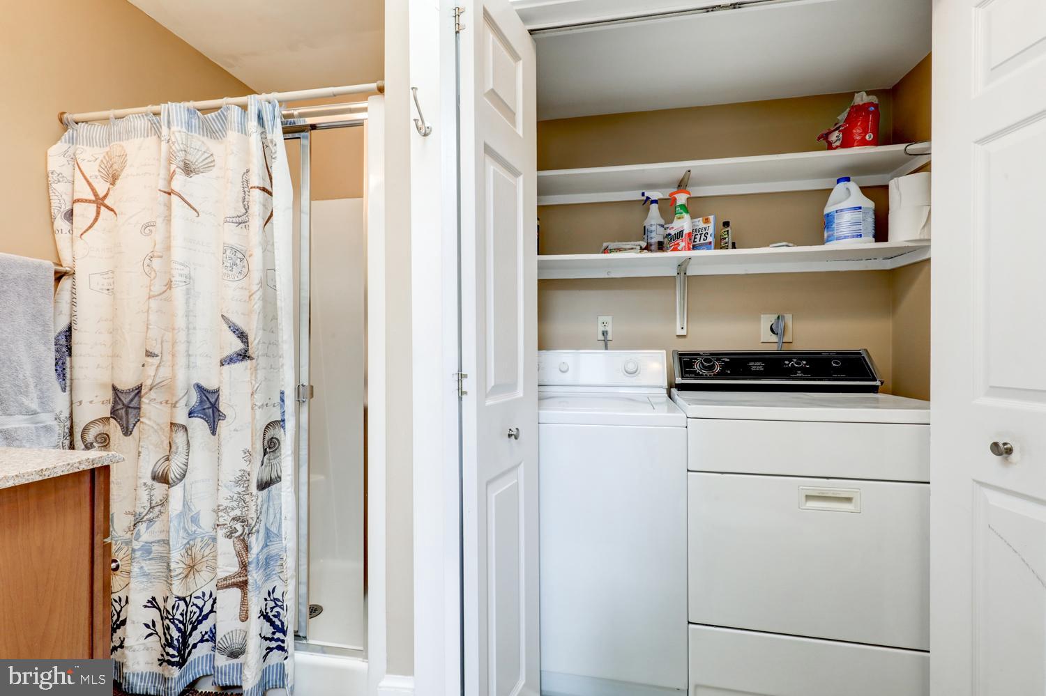 NEW HOLLAND BOROUGH - Residential