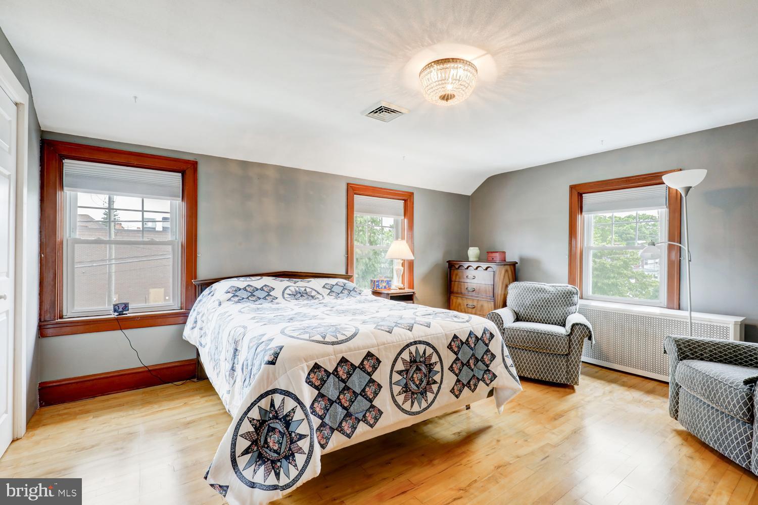 NEW HOLLAND BOROUGH - Residential