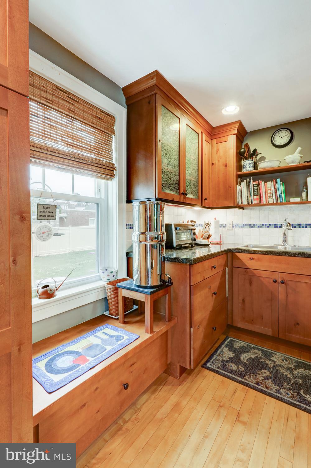 NEW HOLLAND BOROUGH - Residential