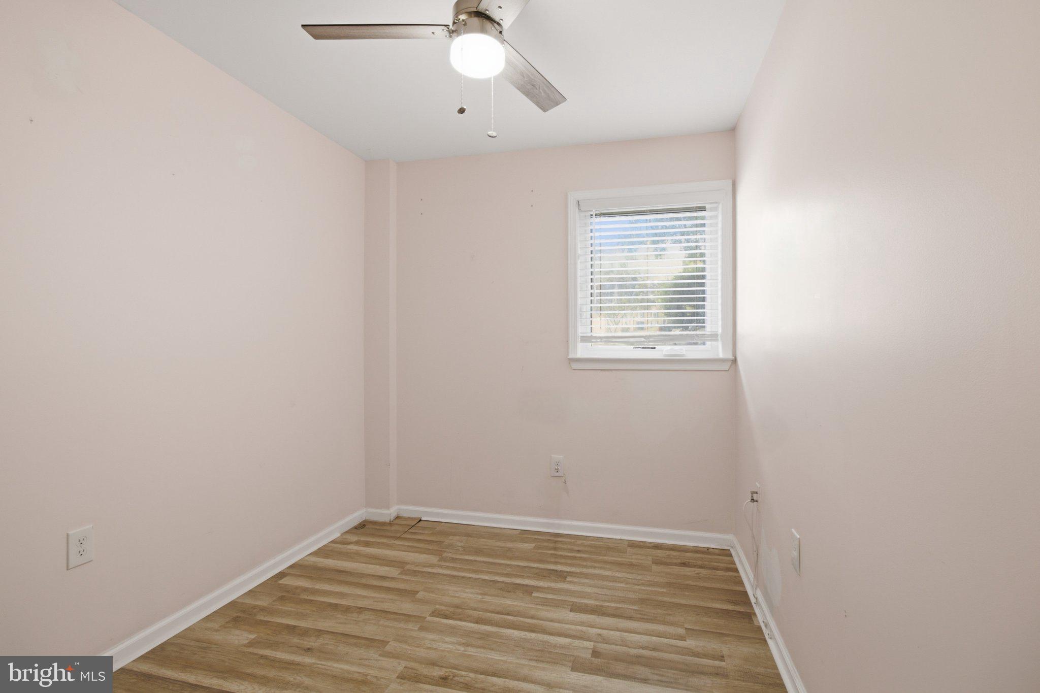 GREENCASTLE MANOR - Residential