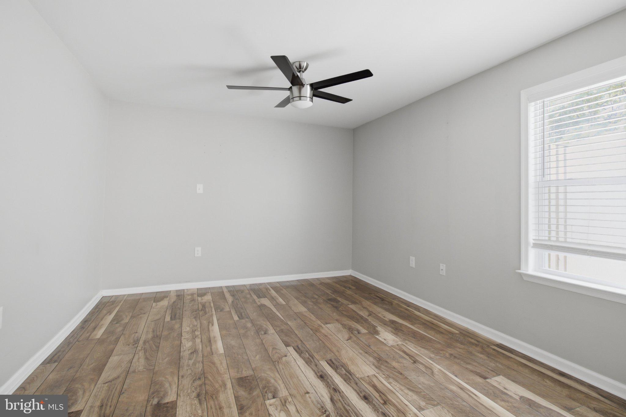 GREENCASTLE MANOR - Residential