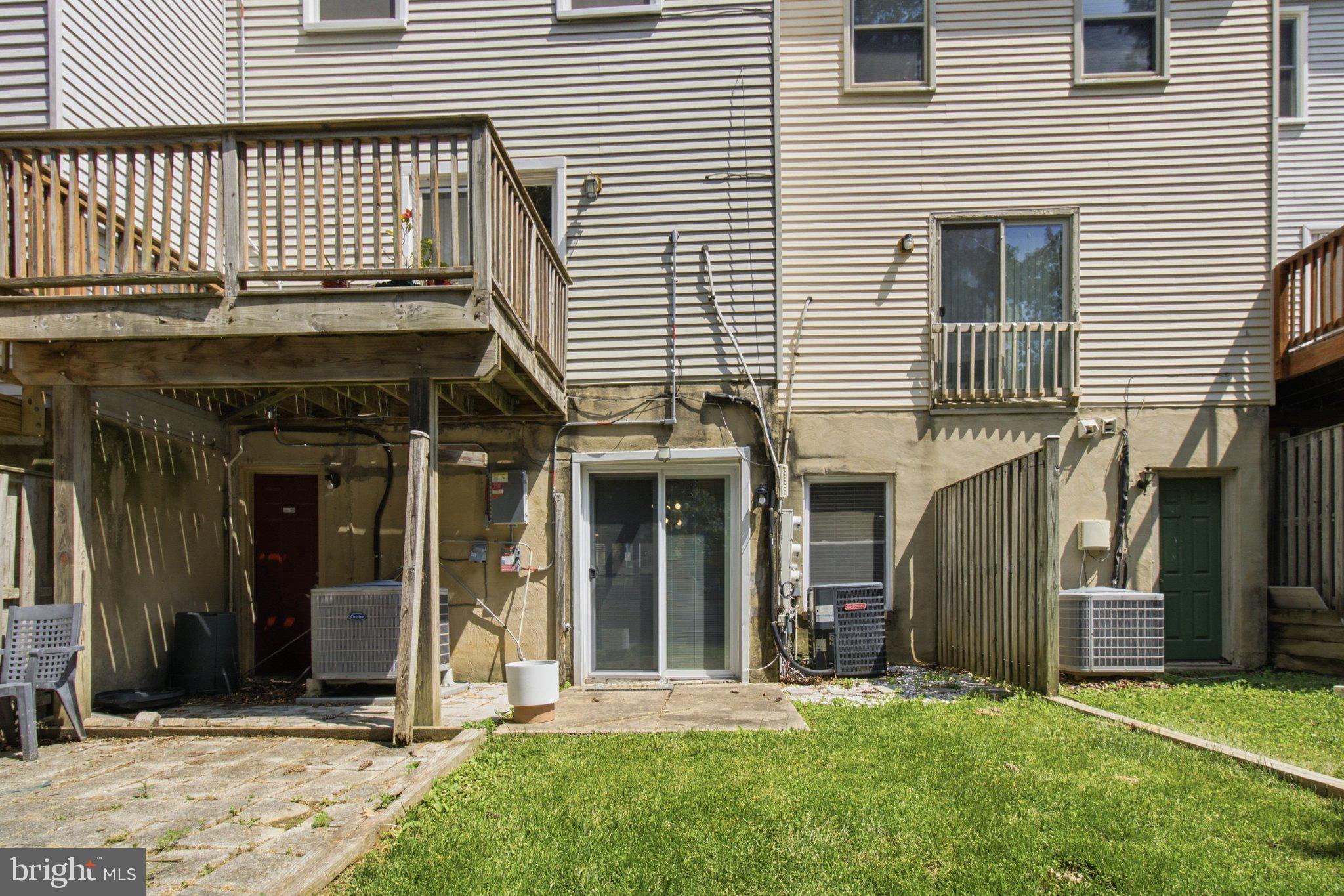 GREENCASTLE MANOR - Residential