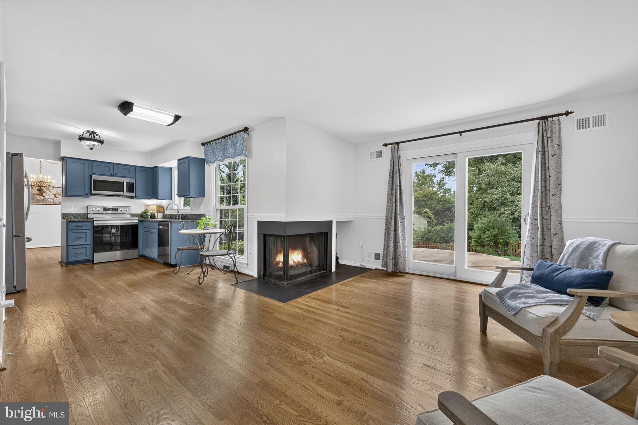 BURKE CENTRE - Residential