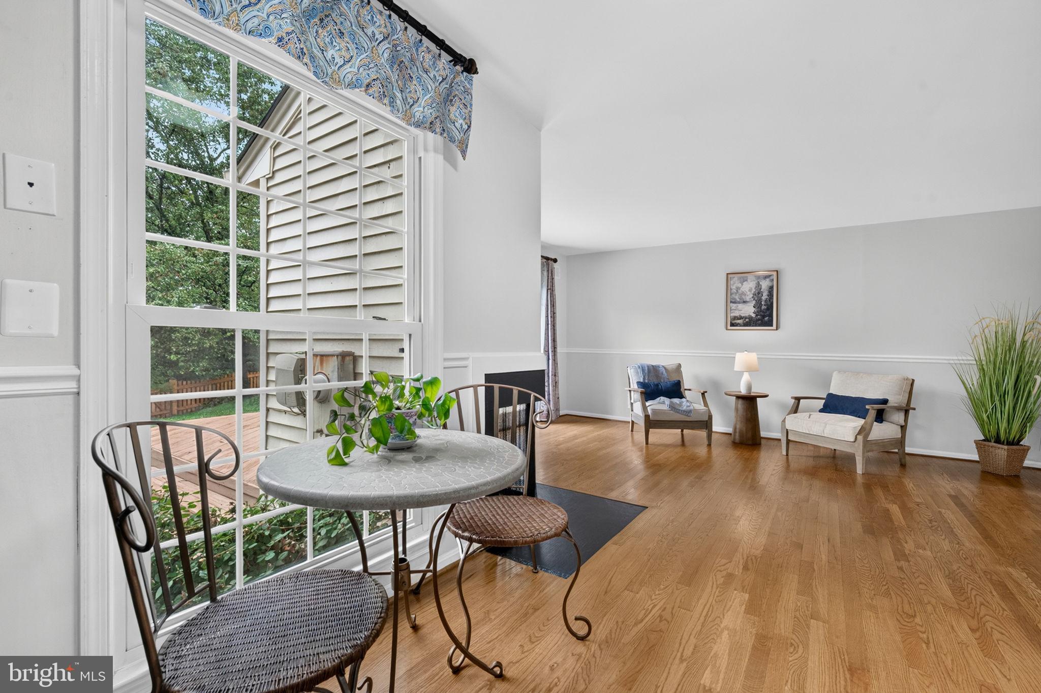 BURKE CENTRE - Residential