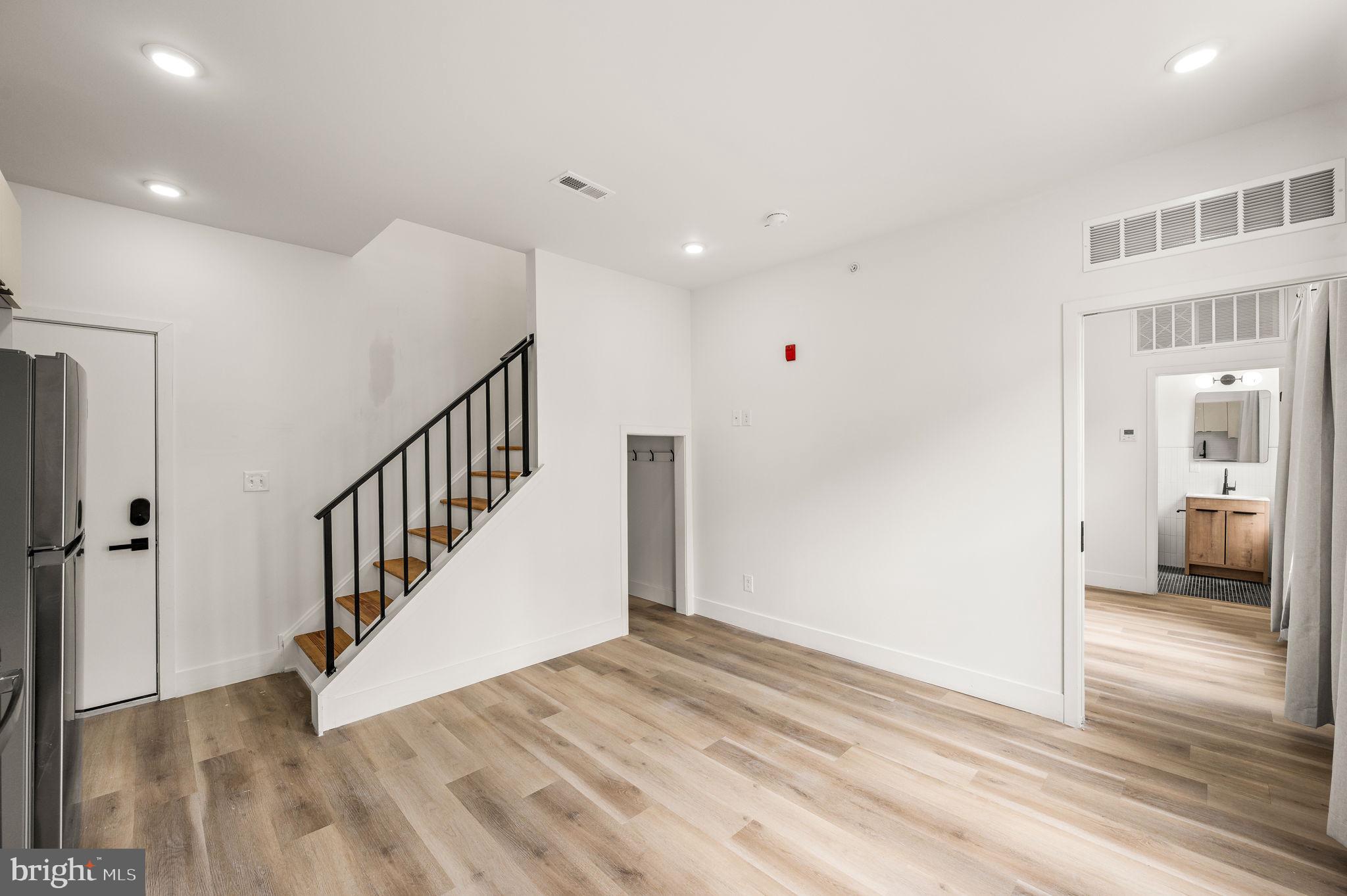 WEST PHILADELPHIA - Commercial Sale