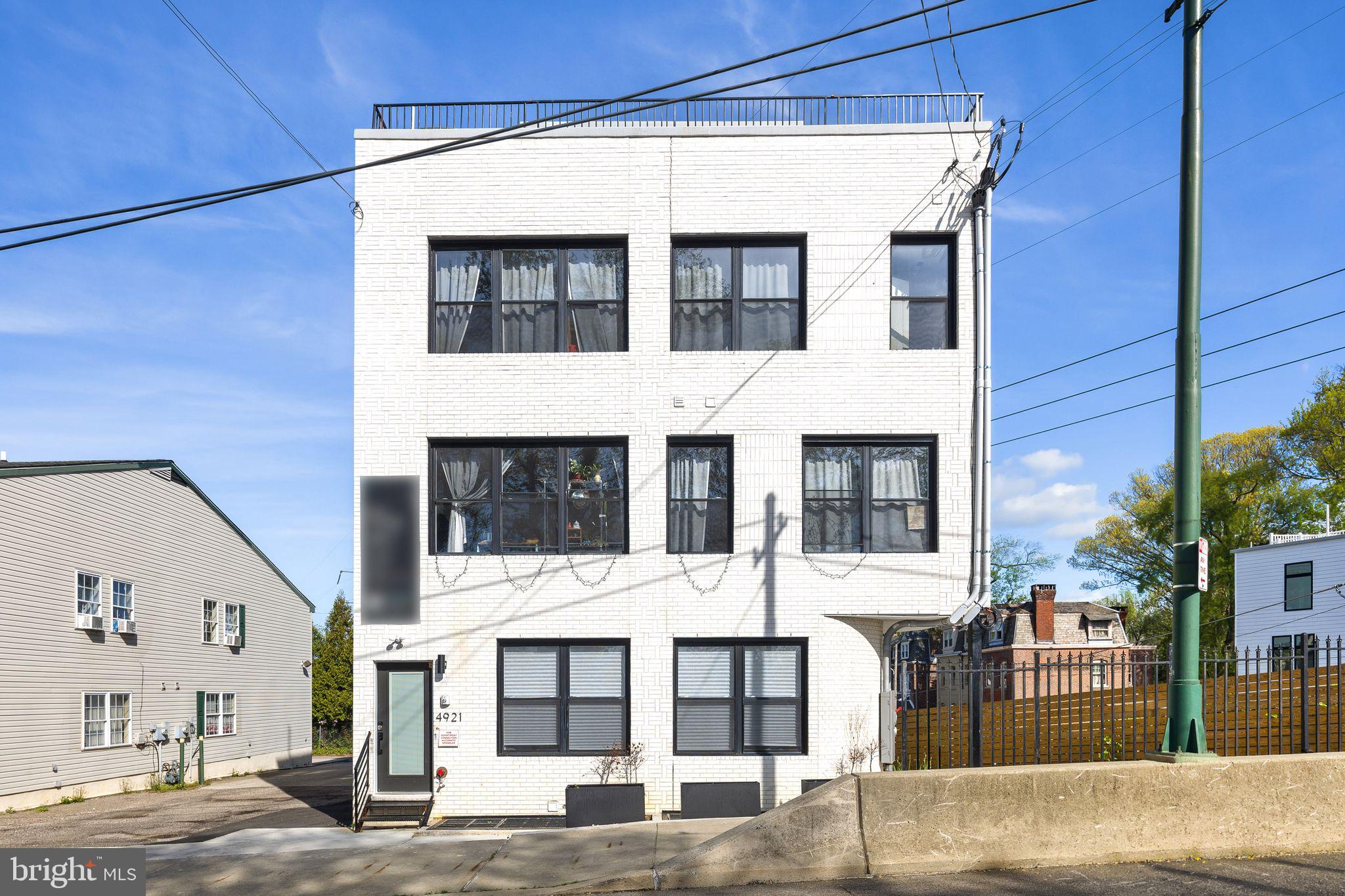 WEST PHILADELPHIA - Commercial Sale