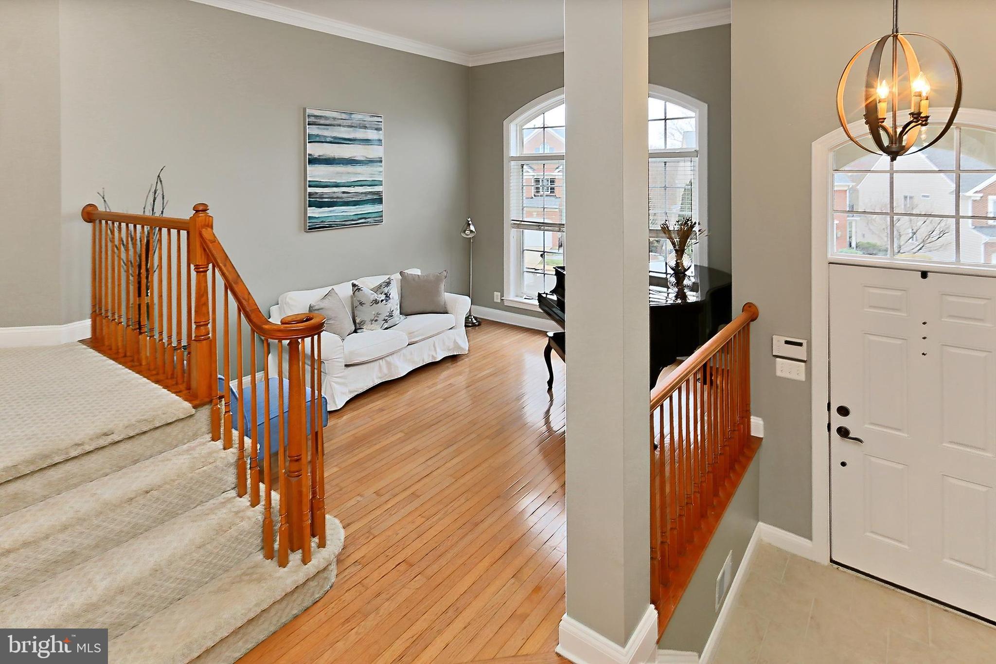 GOVERNORS HILL - Residential