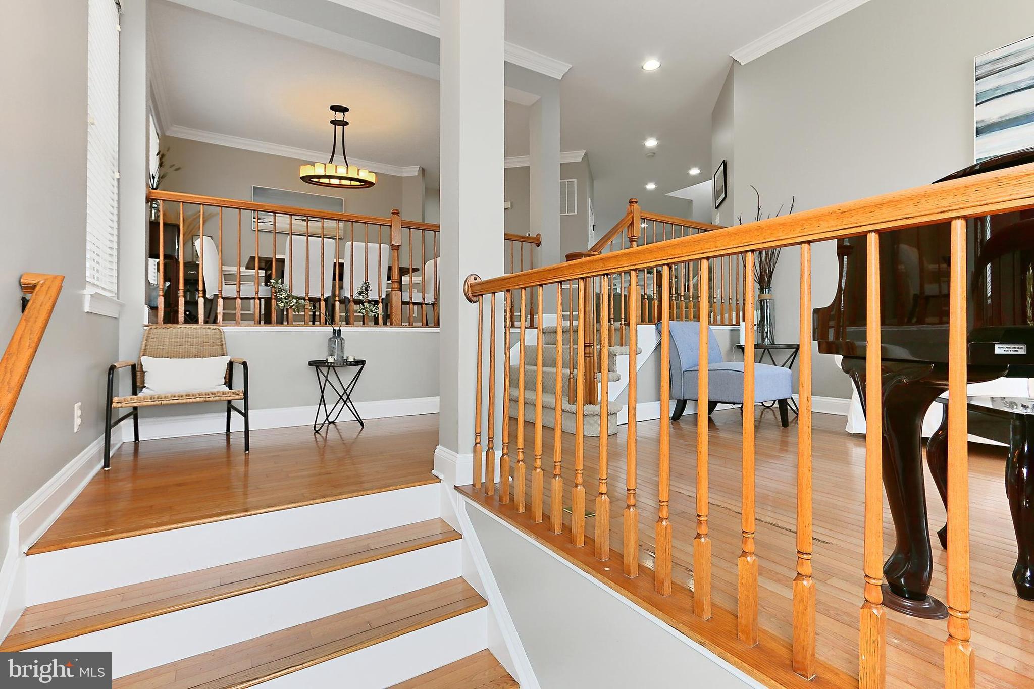 GOVERNORS HILL - Residential