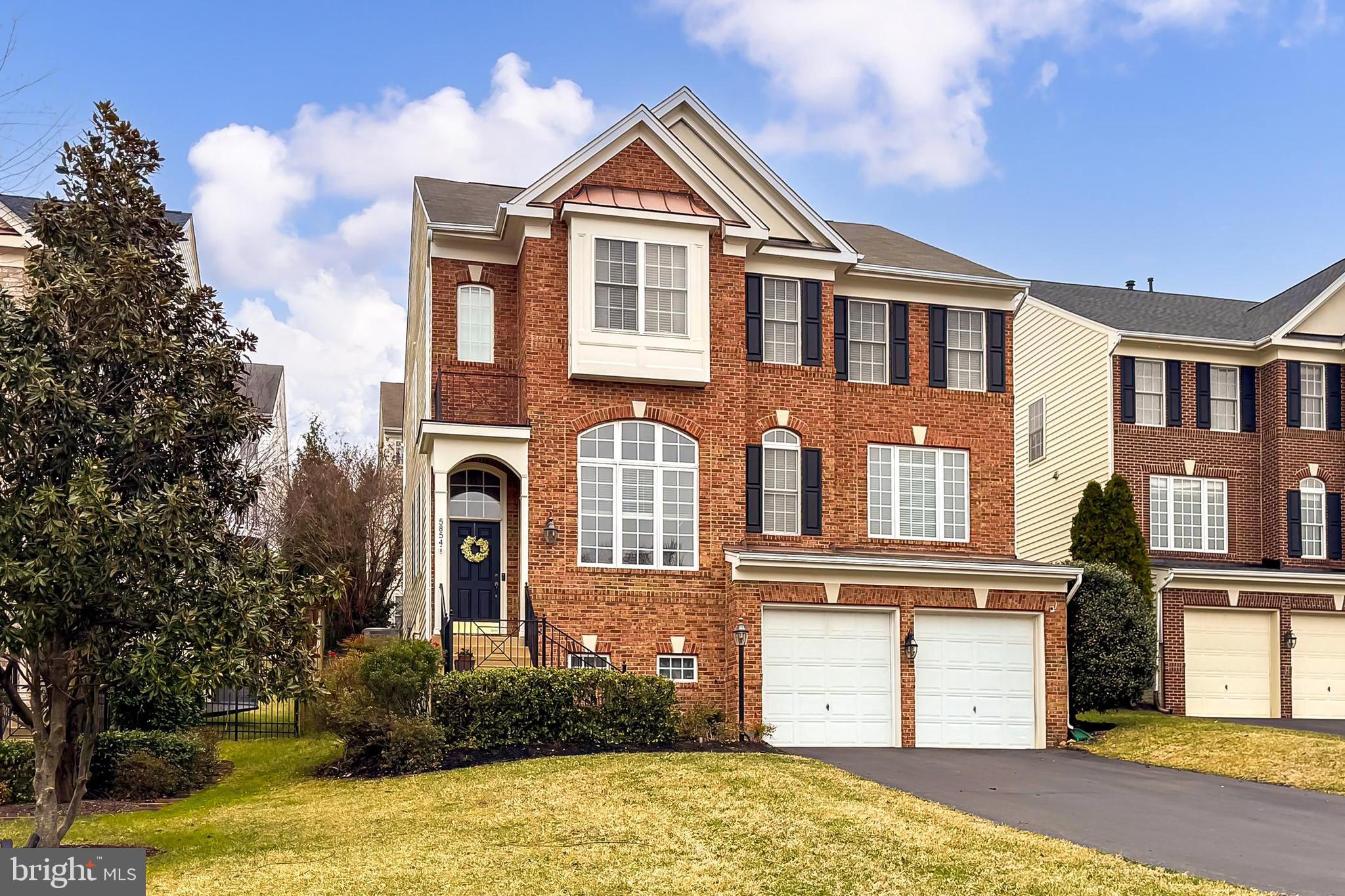 GOVERNORS HILL - Residential