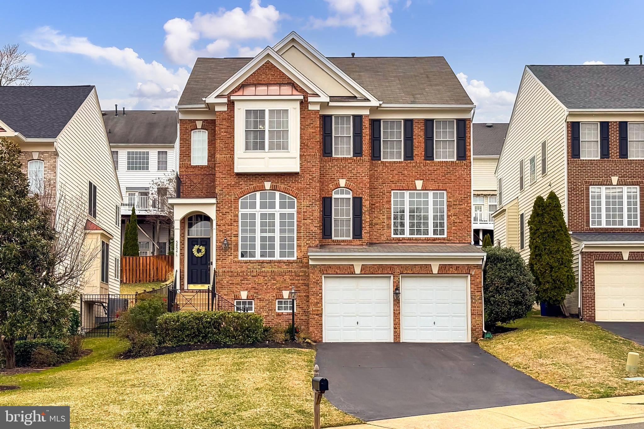 GOVERNORS HILL - Residential
