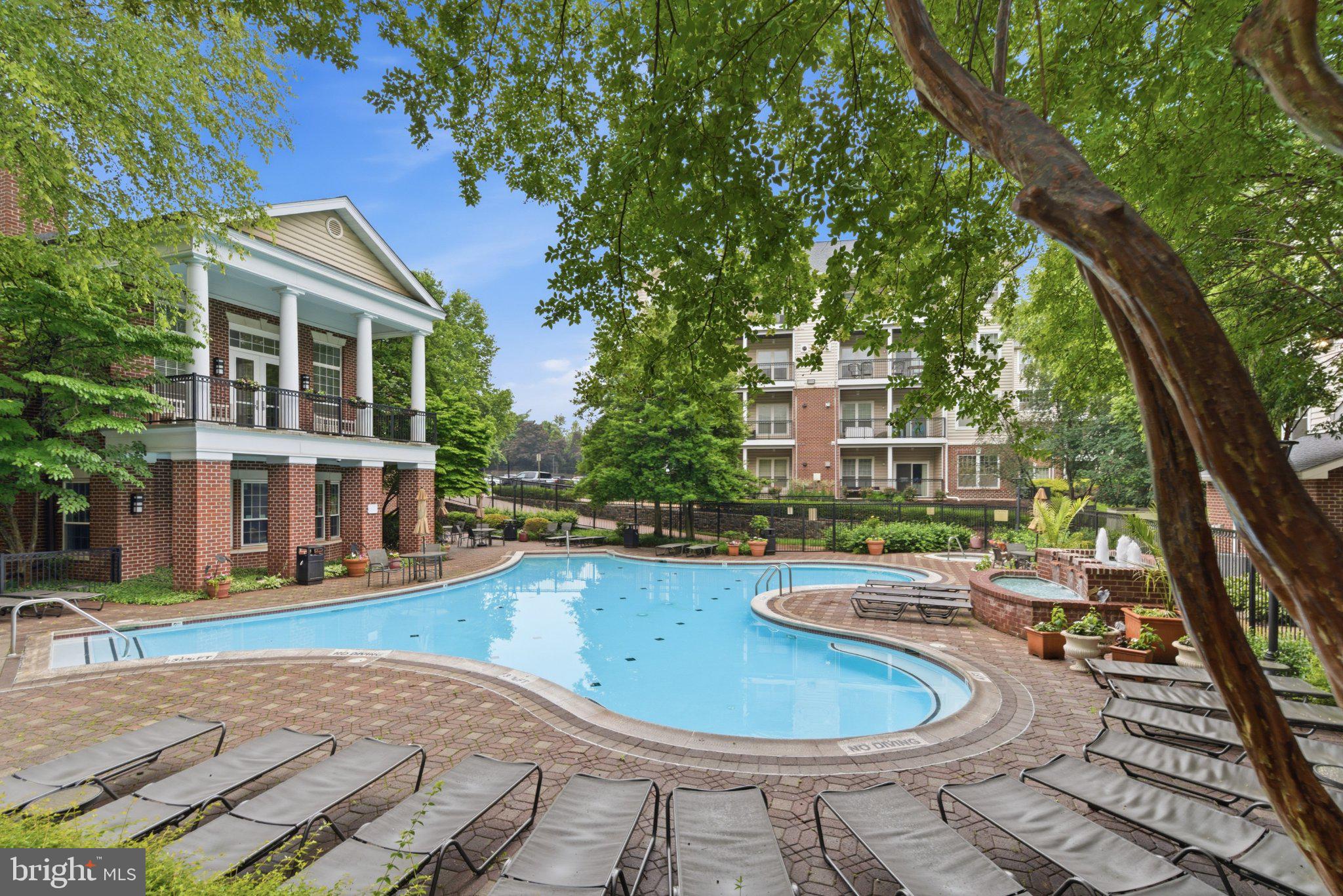 GATES OF MCLEAN - Residential