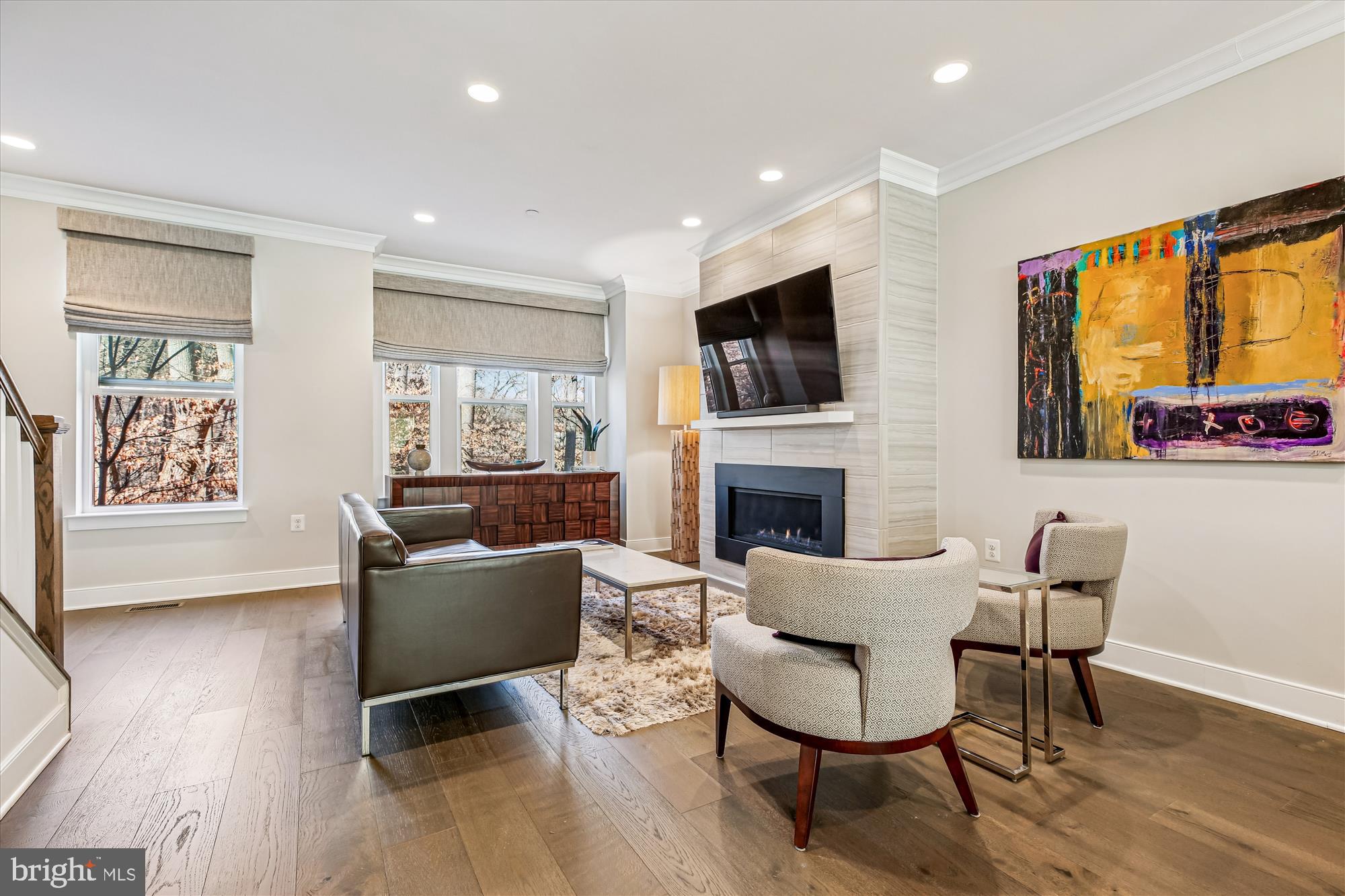ROCKVILLE OUTSIDE - Residential