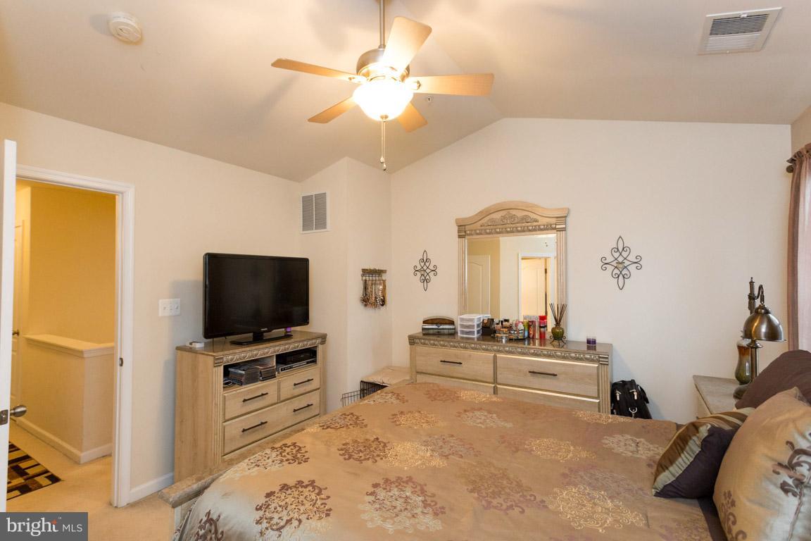 ST CHARLES SUB - SHEFFIELD - Residential