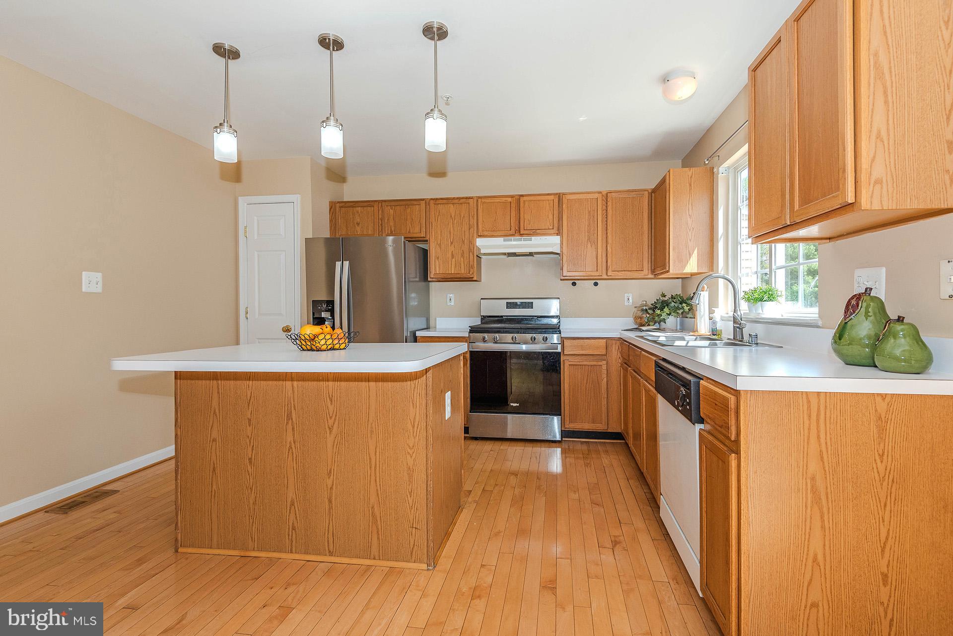 SEVEN OAKS - Residential