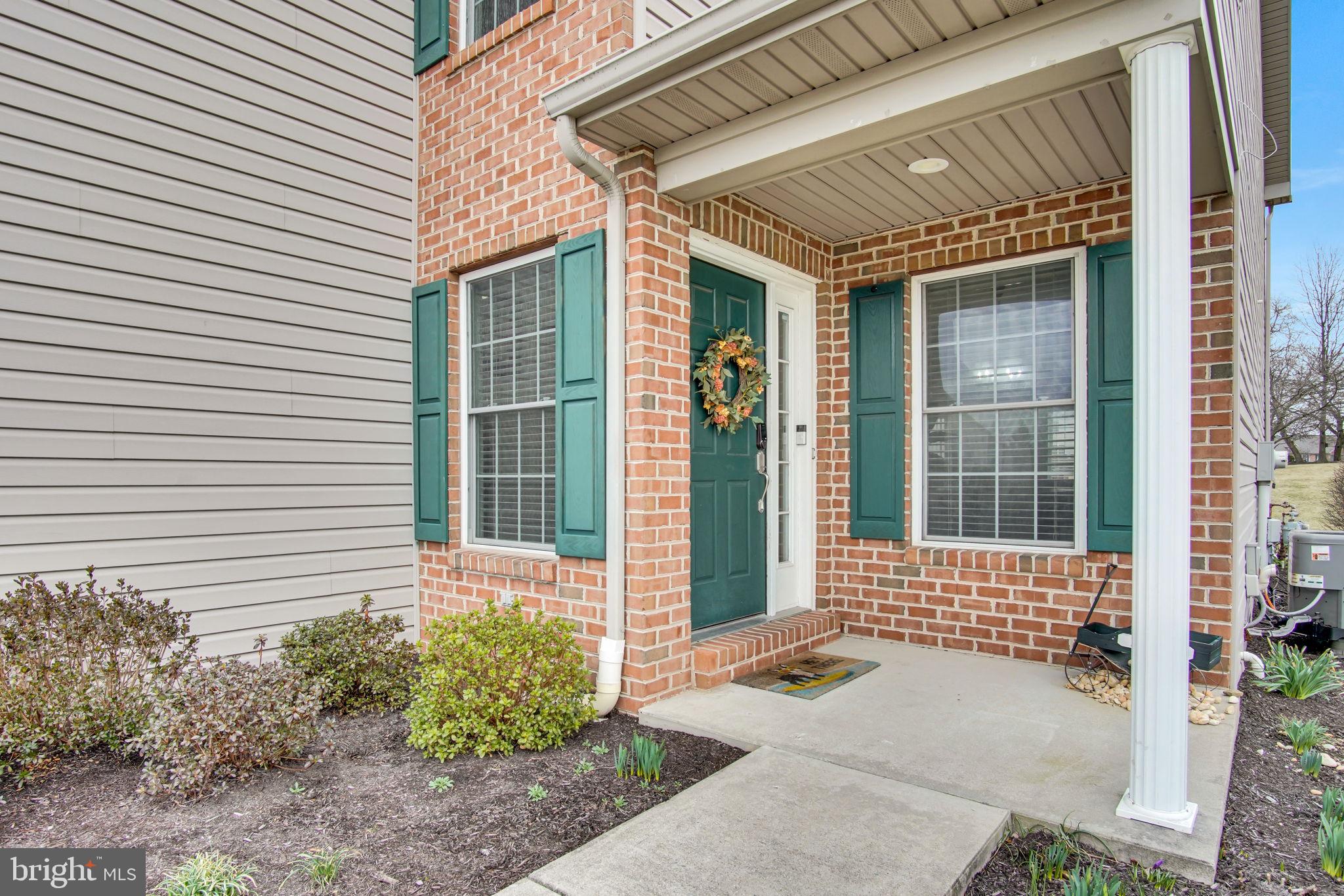 BRYNFIELD - Residential