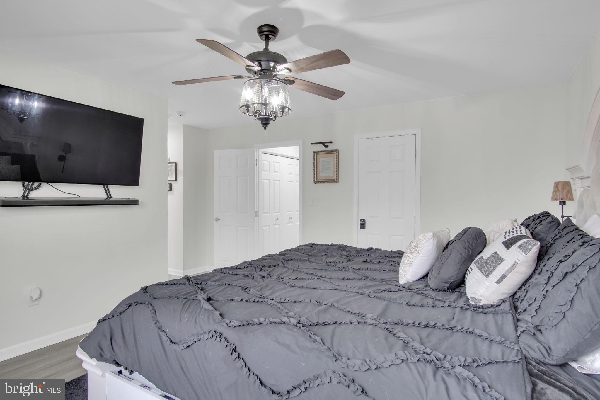 BRYNFIELD - Residential