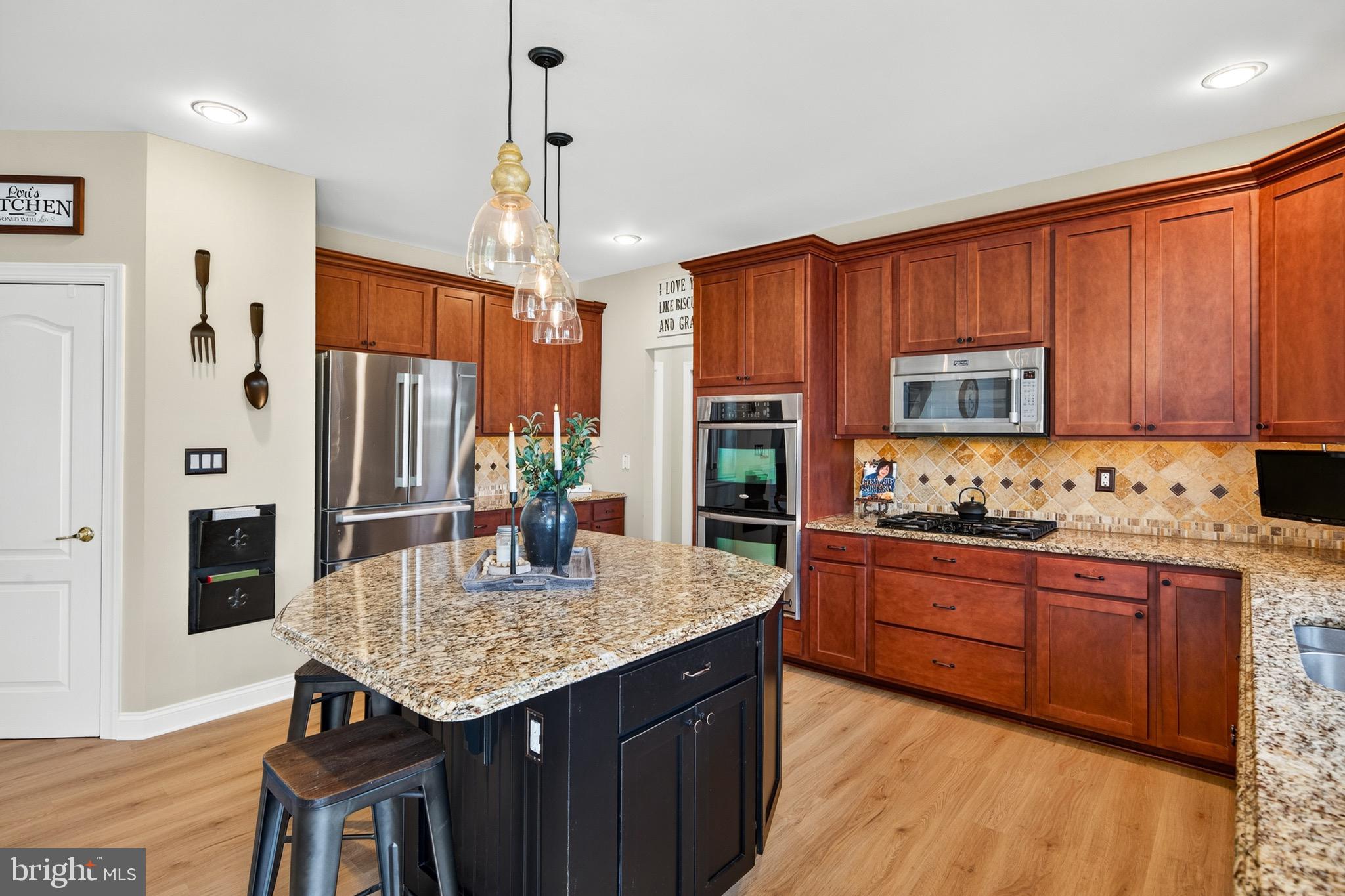 CHESTNUT RIDGE - Residential