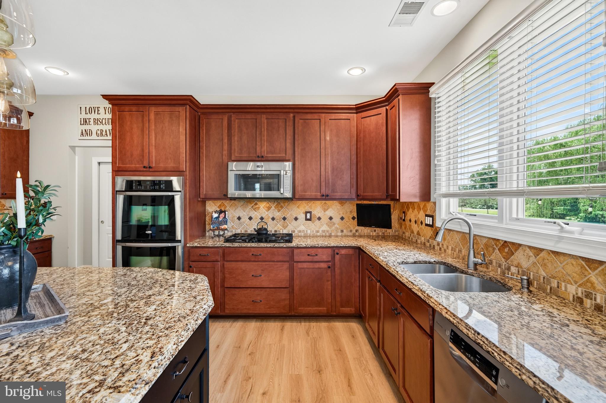 CHESTNUT RIDGE - Residential