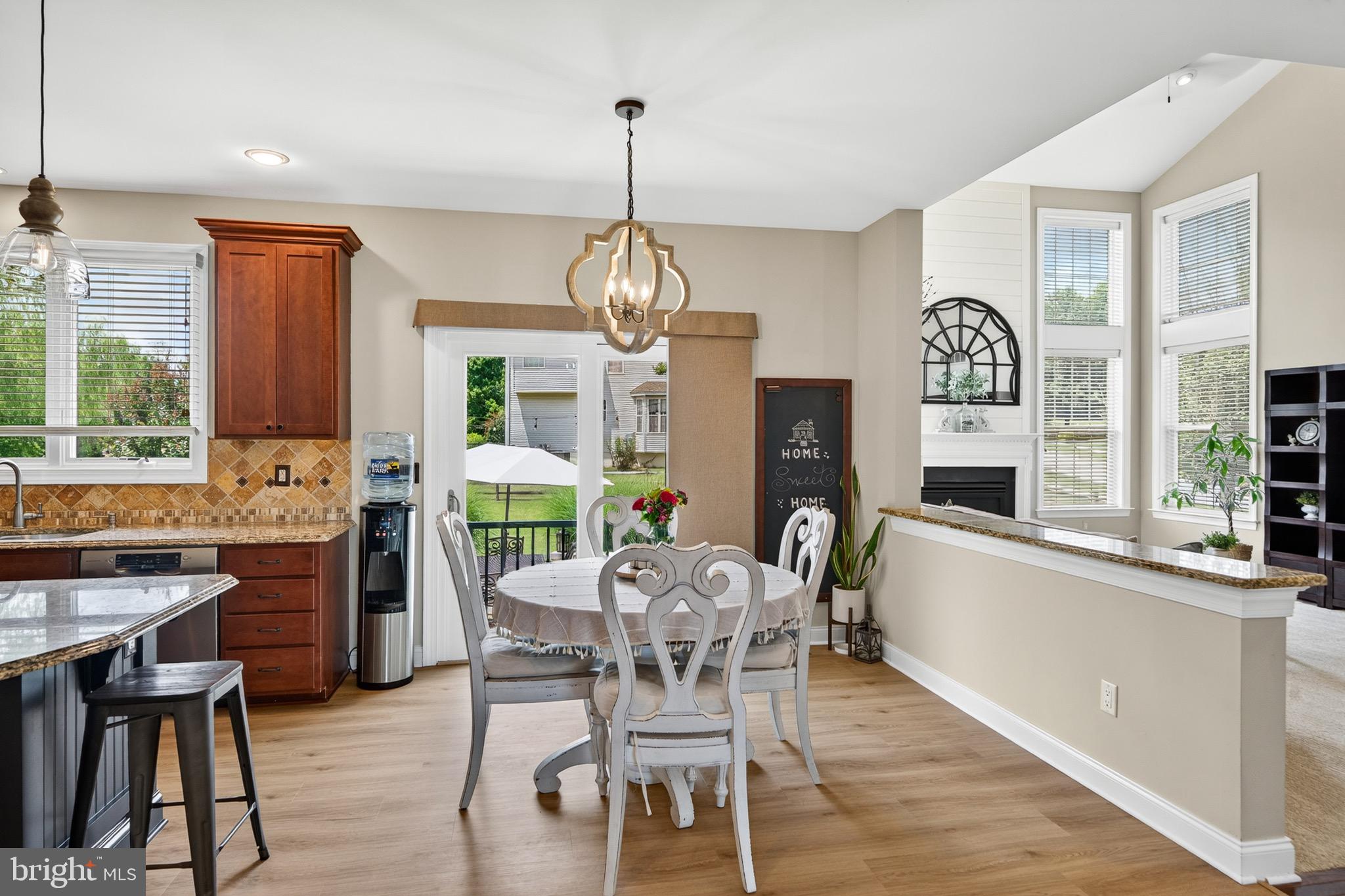 CHESTNUT RIDGE - Residential