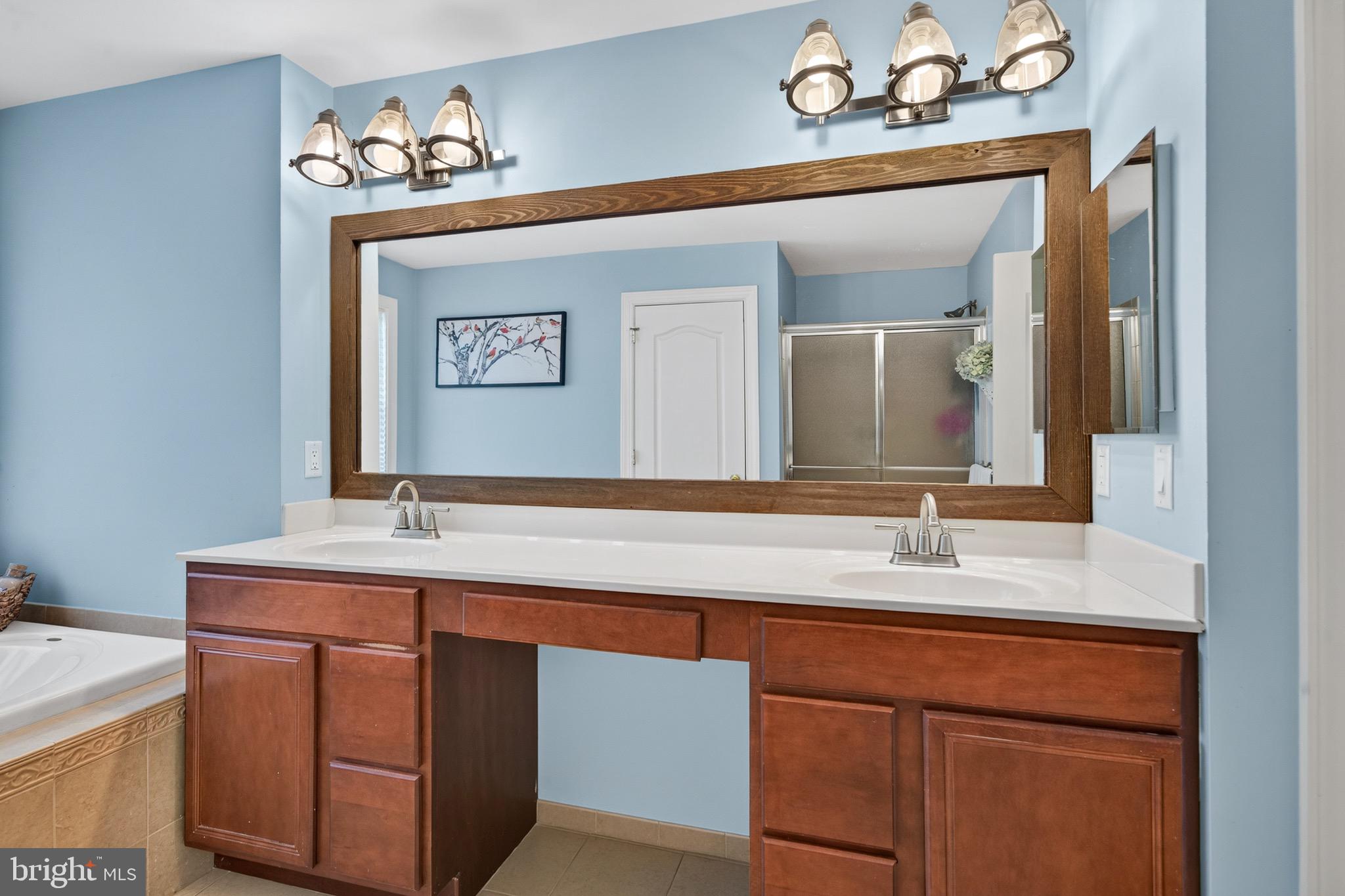 CHESTNUT RIDGE - Residential