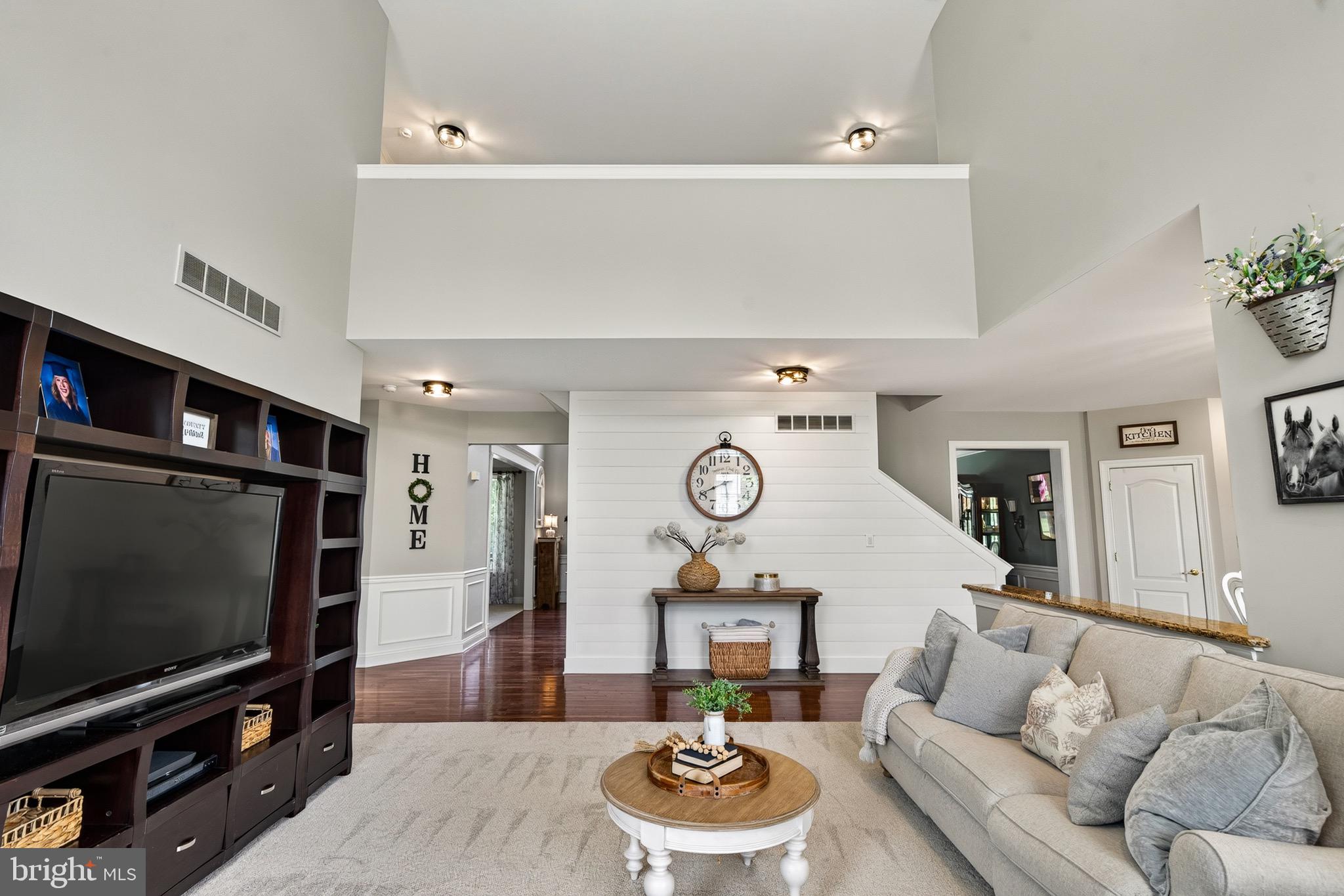 CHESTNUT RIDGE - Residential