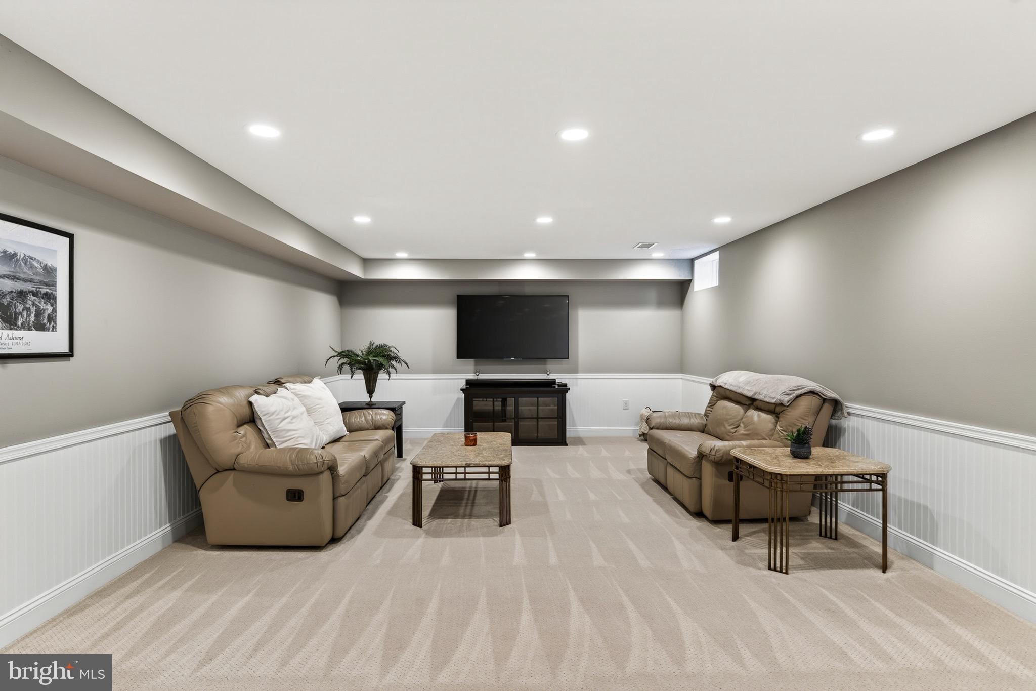CHESTNUT RIDGE - Residential