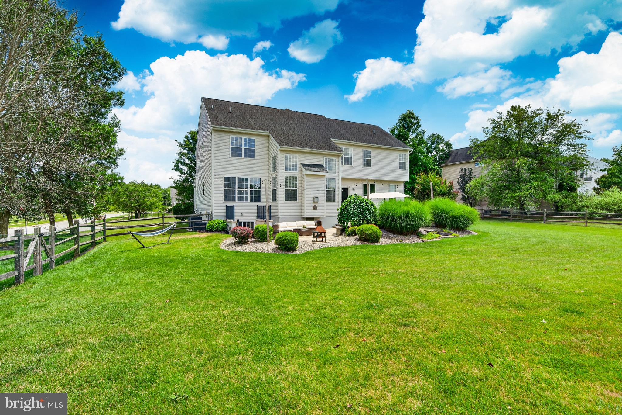 CHESTNUT RIDGE - Residential