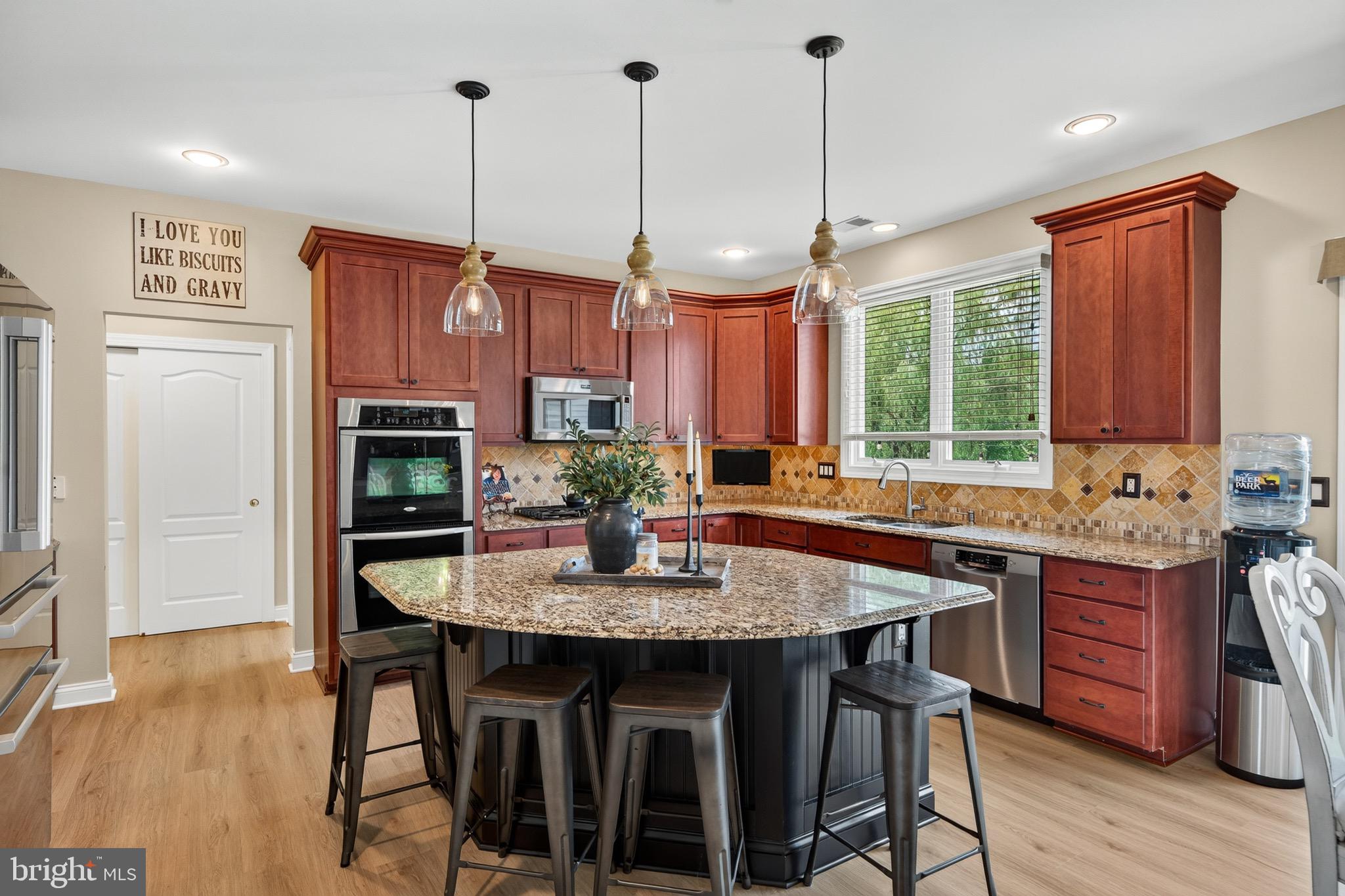 CHESTNUT RIDGE - Residential