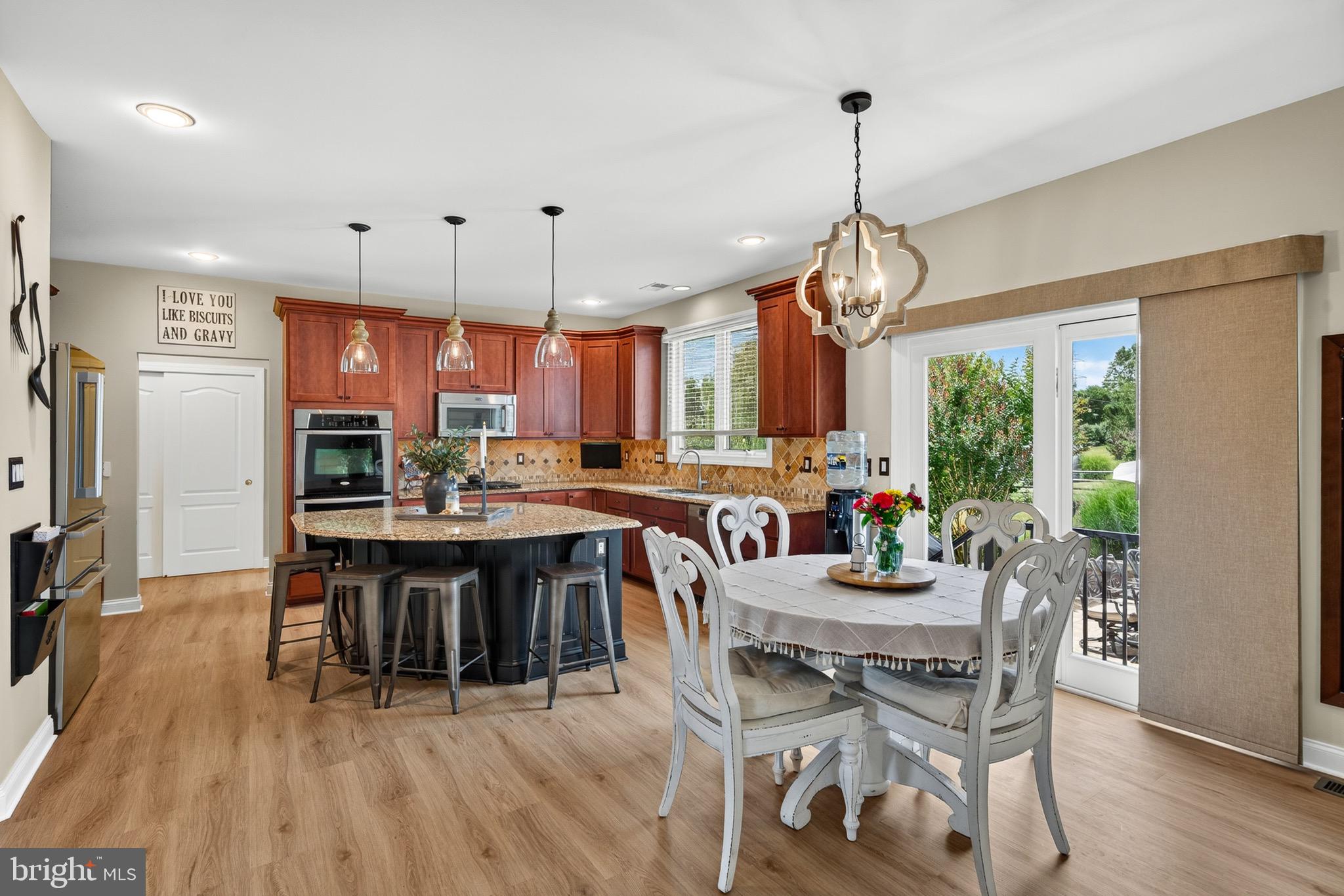 CHESTNUT RIDGE - Residential