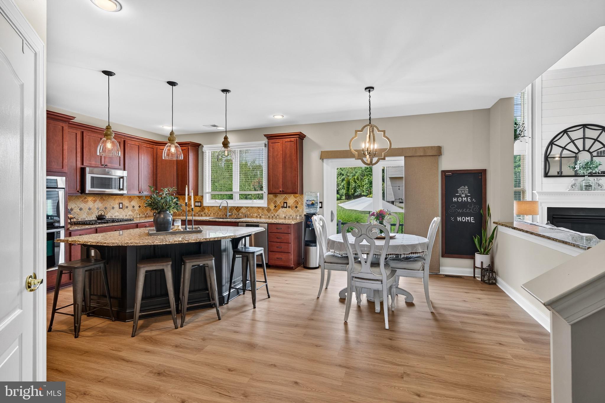 CHESTNUT RIDGE - Residential