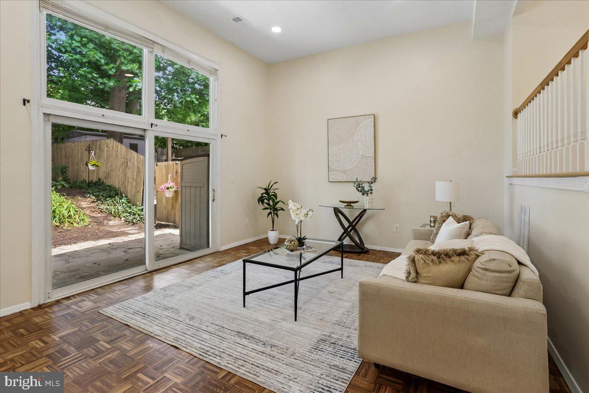ASPEN HILL PARK - Residential