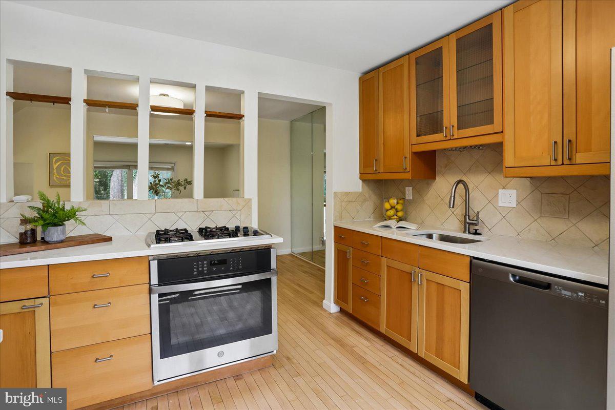 ASPEN HILL PARK - Residential