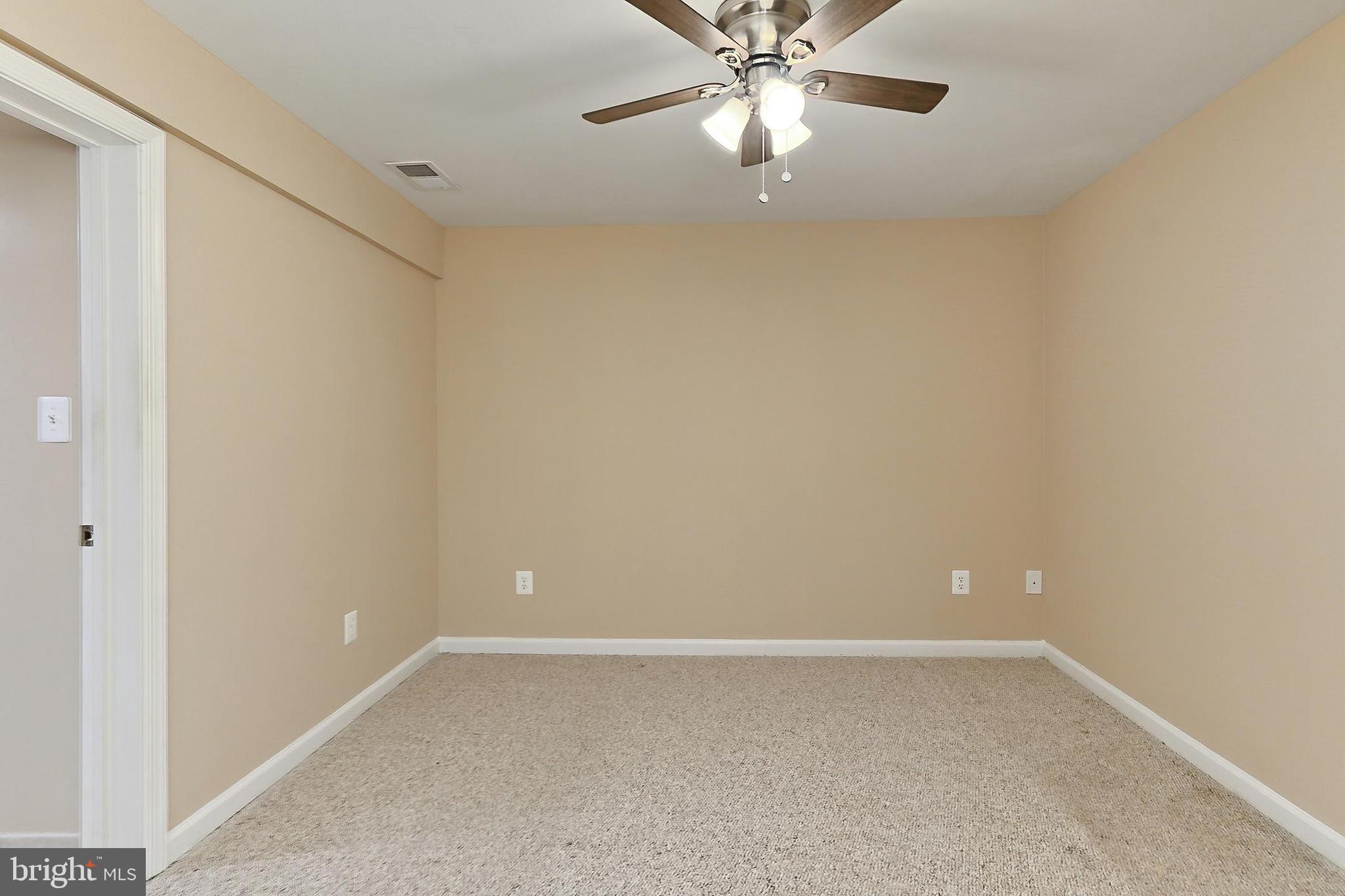 TRIPLE RIDGE - Residential