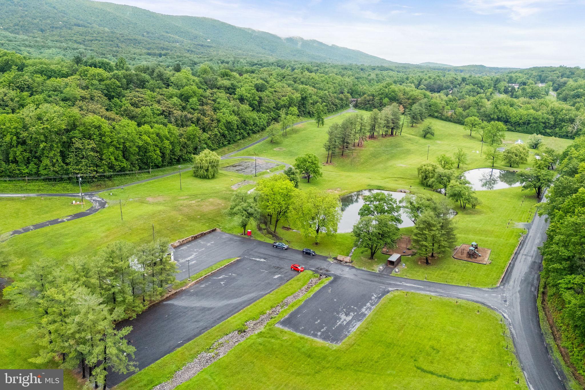 SHAWNEELAND - Residential