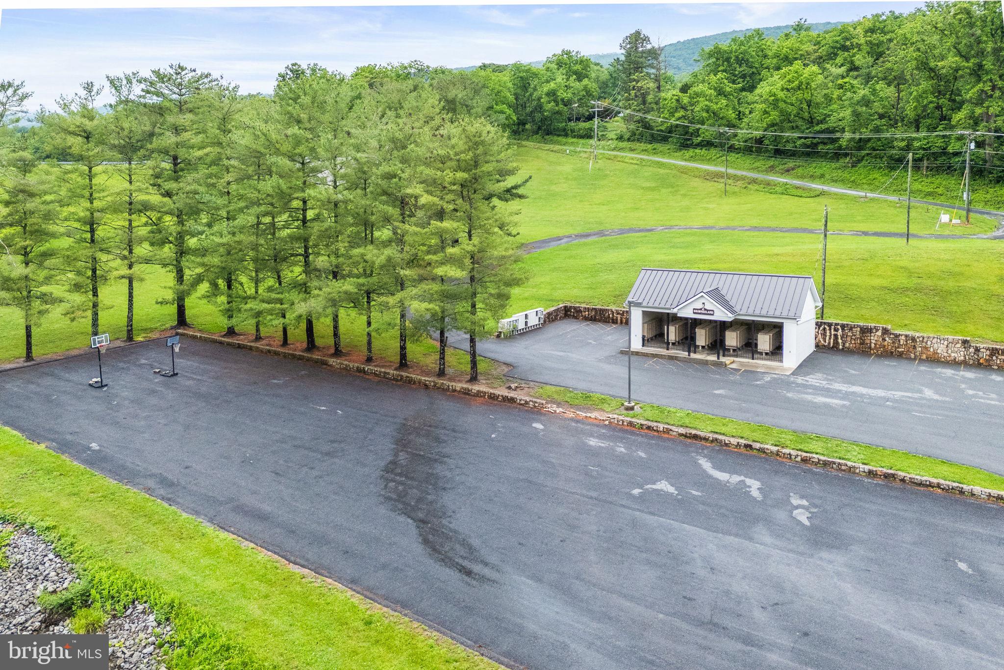 SHAWNEELAND - Residential