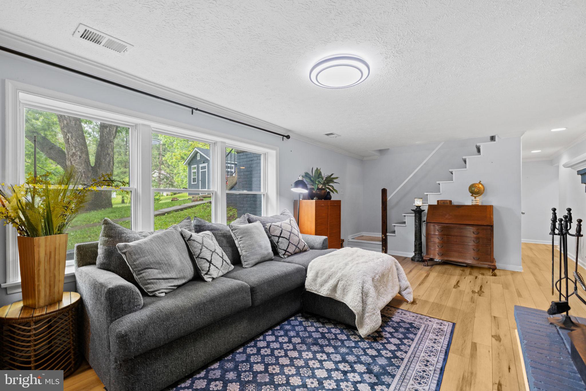 SHAWNEELAND - Residential