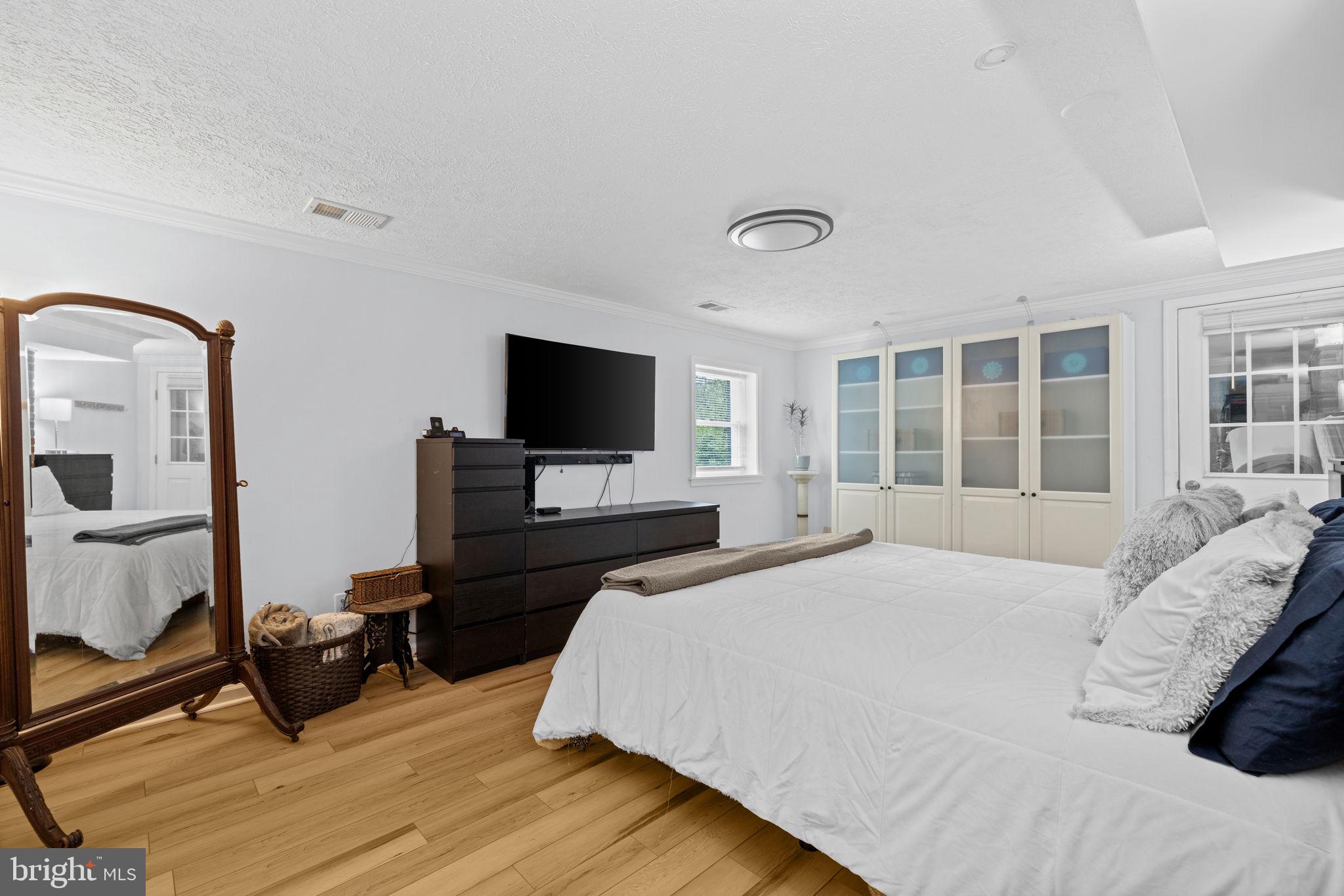 SHAWNEELAND - Residential