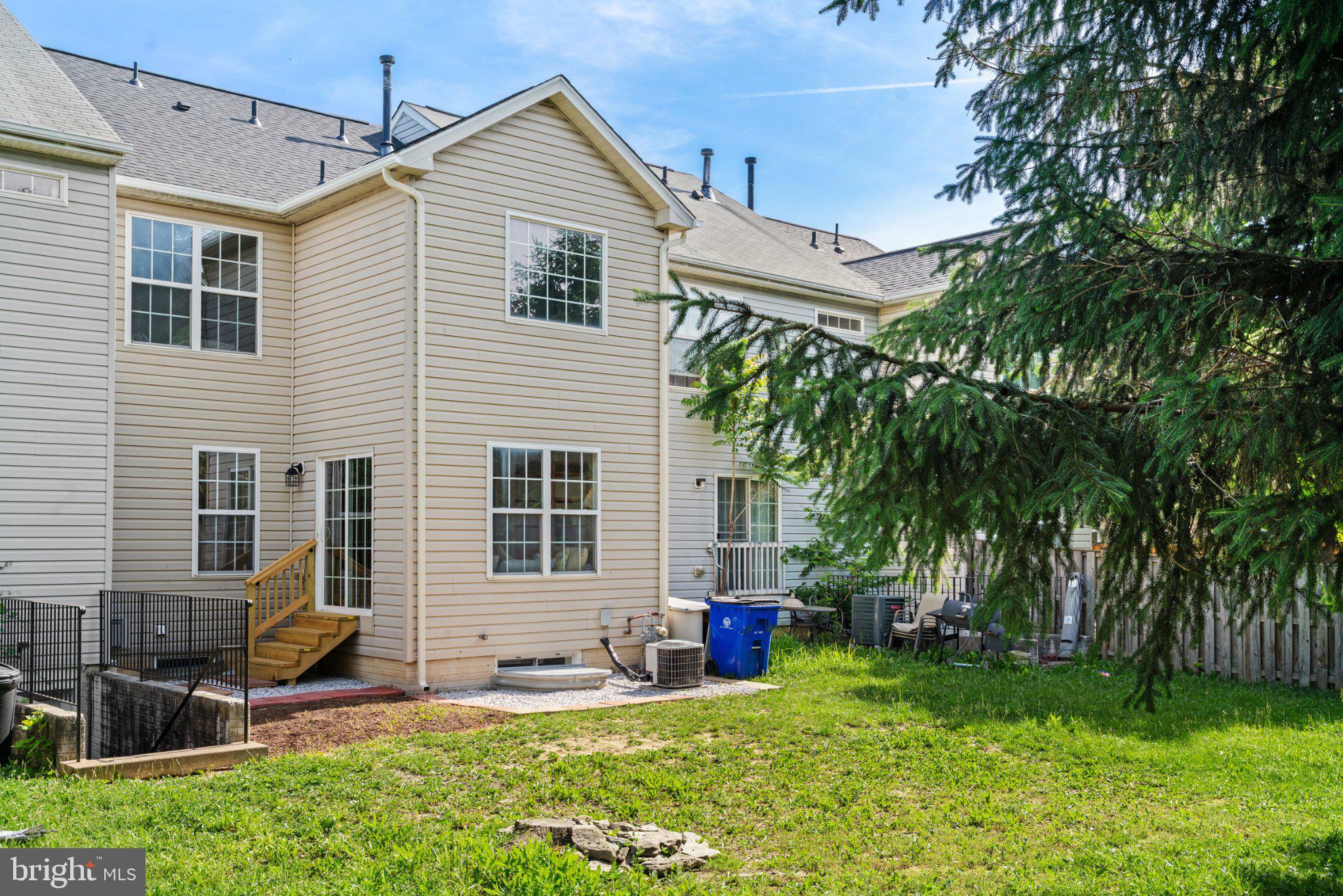 WILLOW BROOK - Residential