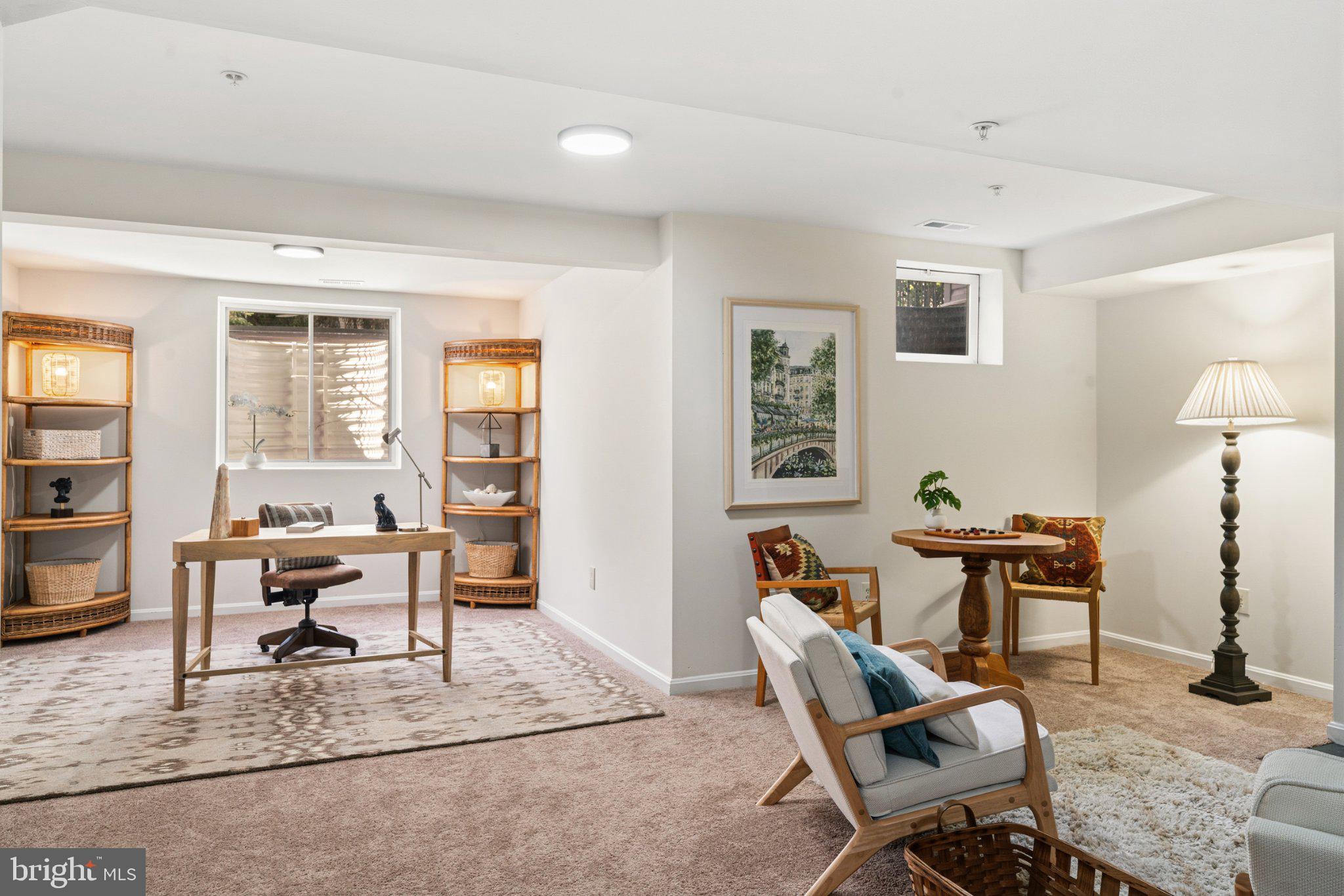 WILLOW BROOK - Residential