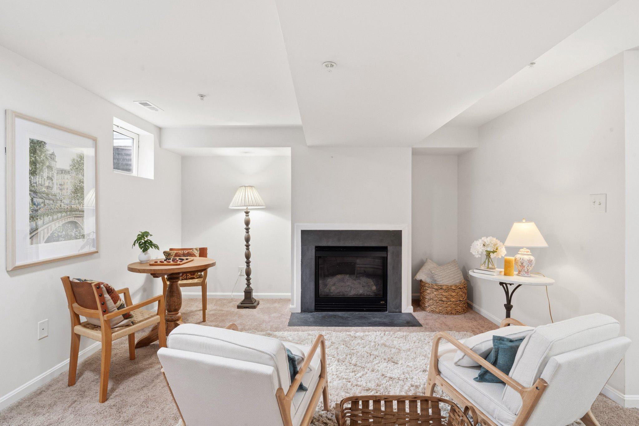 WILLOW BROOK - Residential