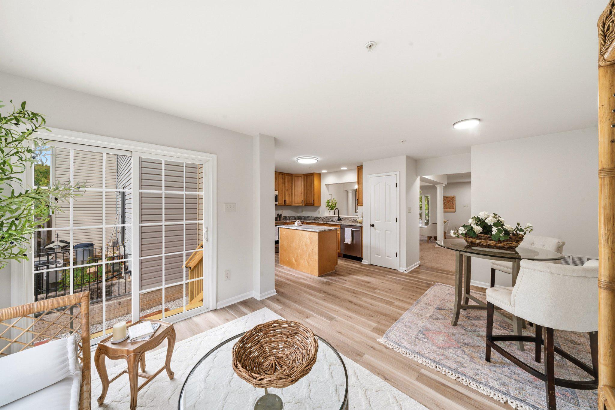 WILLOW BROOK - Residential