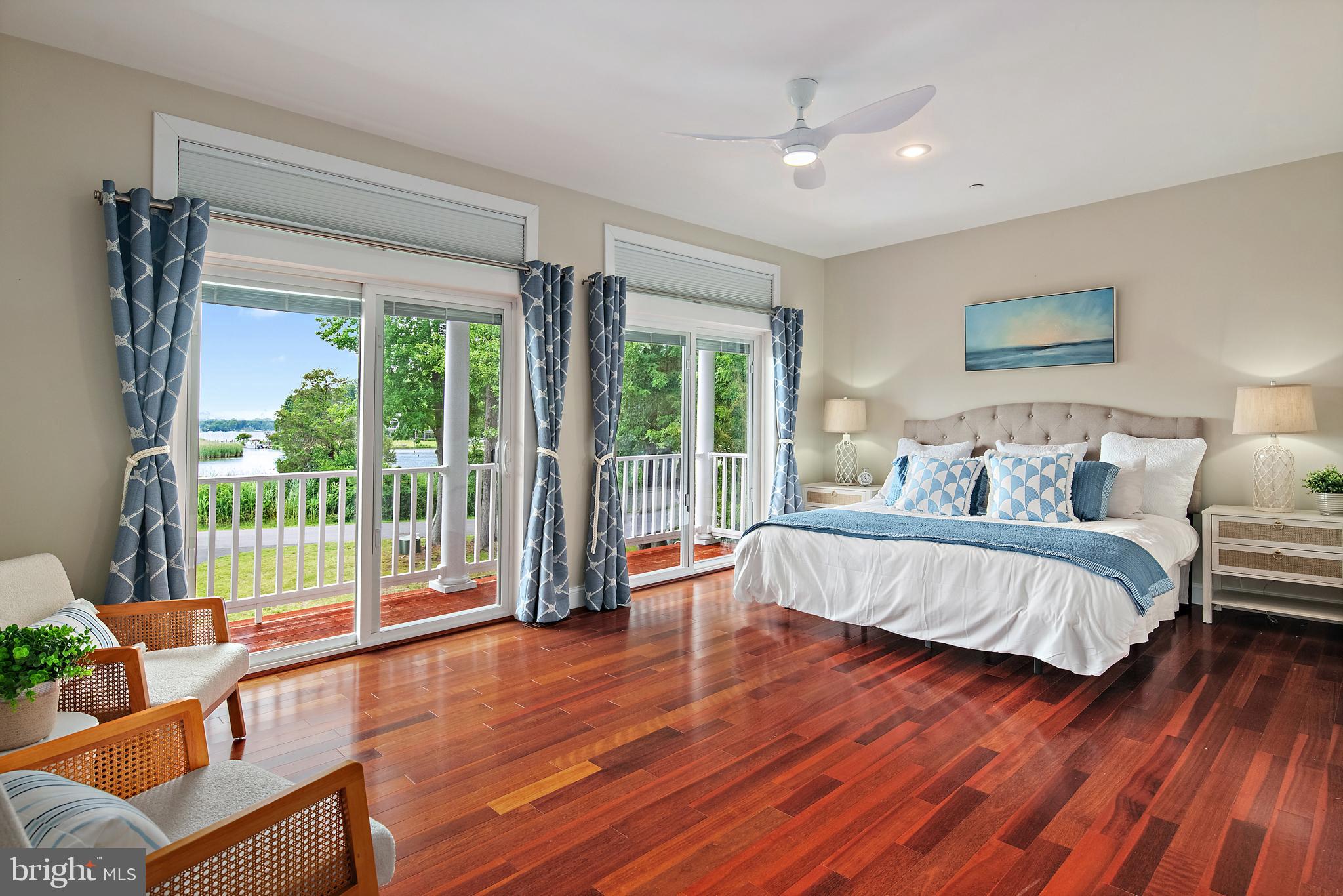 HILLSMERE SHORES - Residential