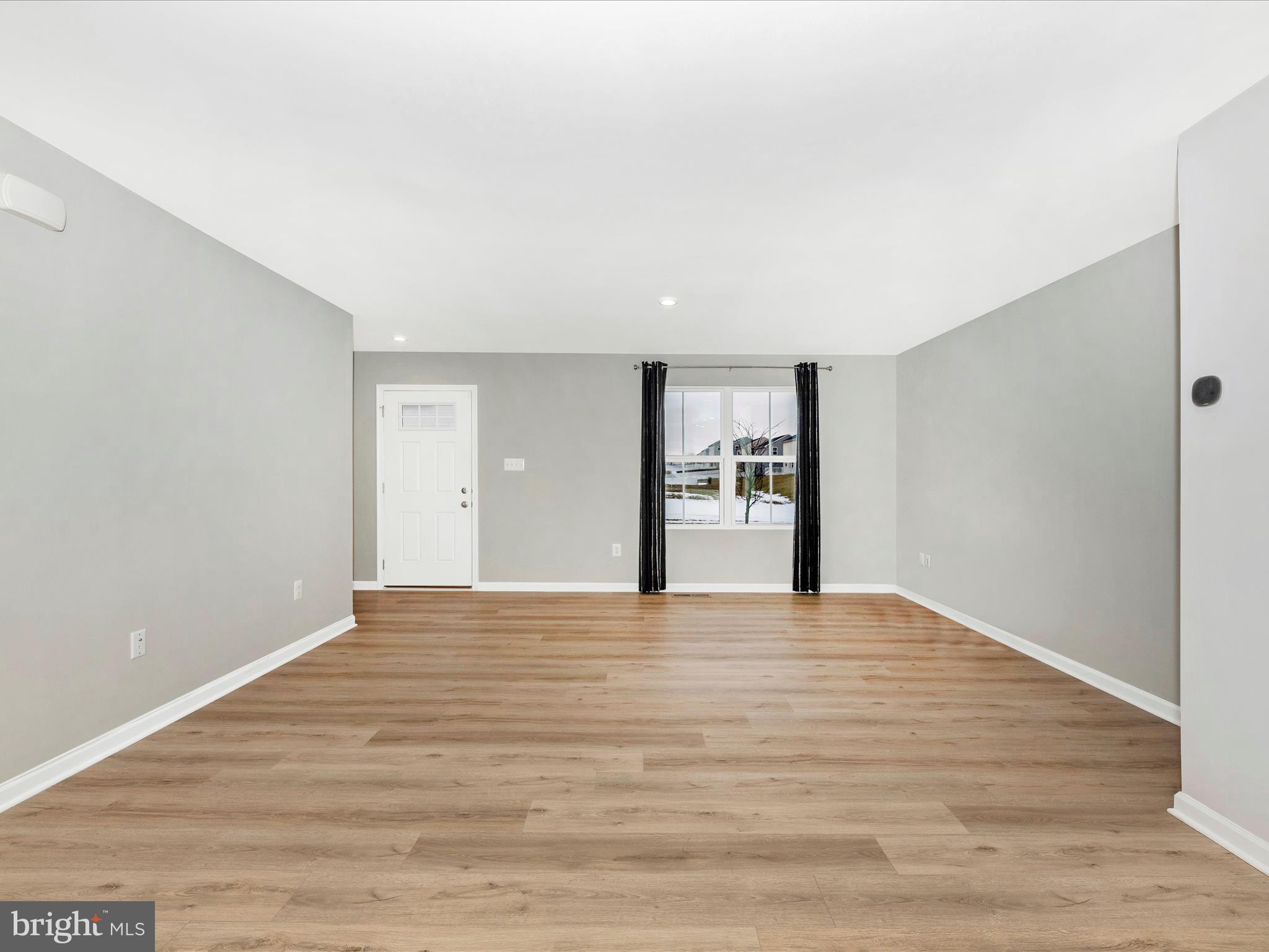 CARDINAL POINTE - Residential