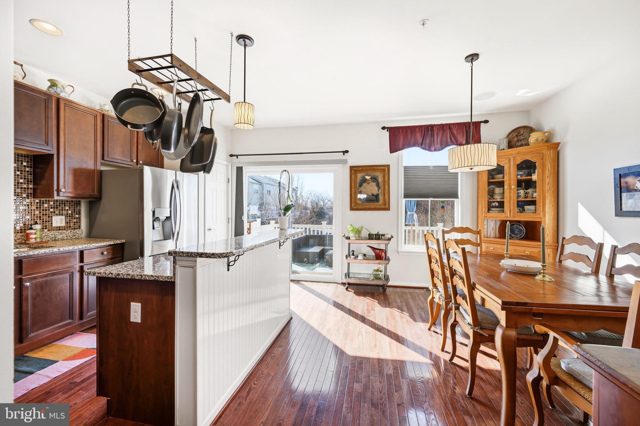 ELLENDALE - Residential
