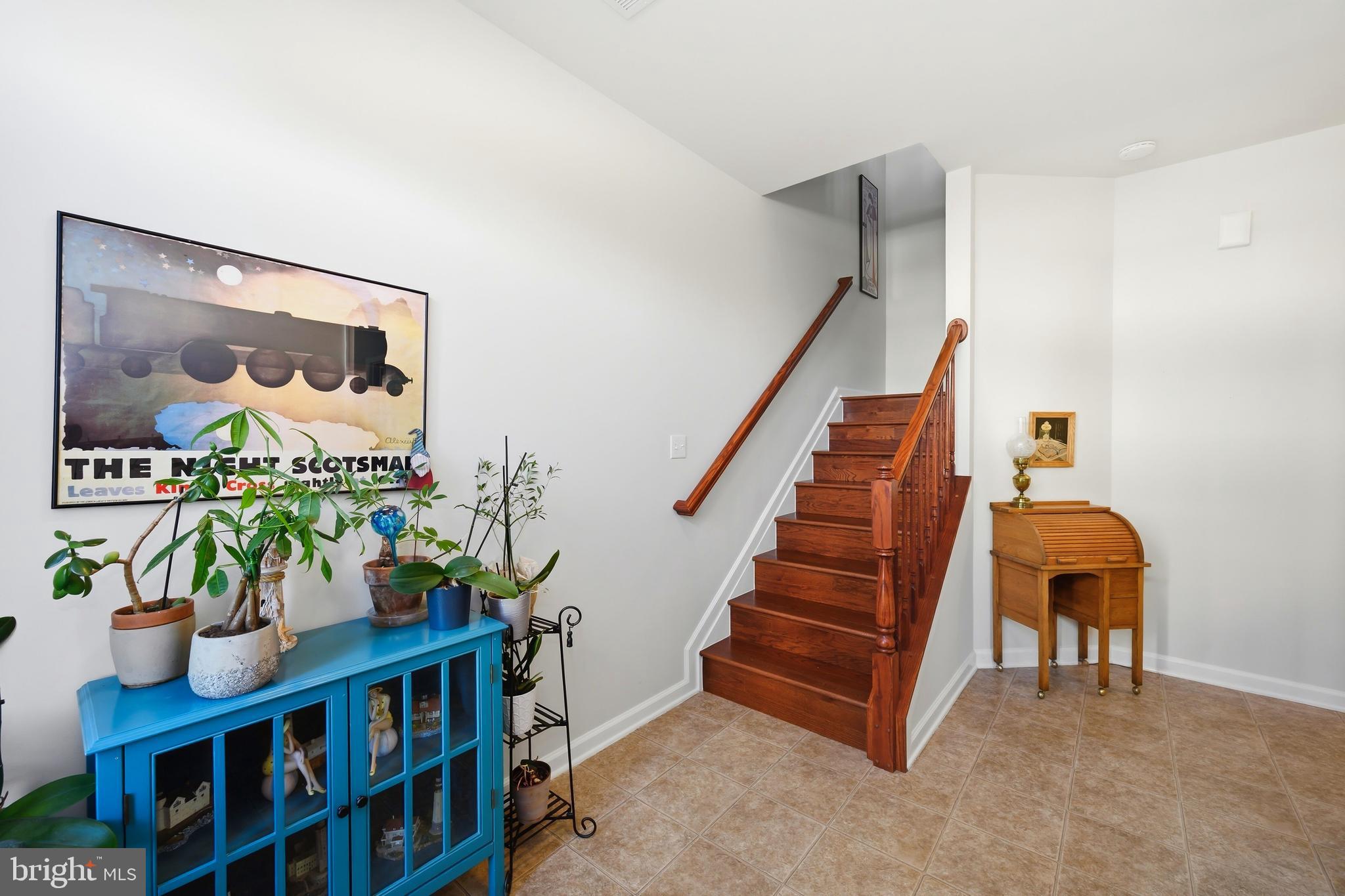 ELLENDALE - Residential
