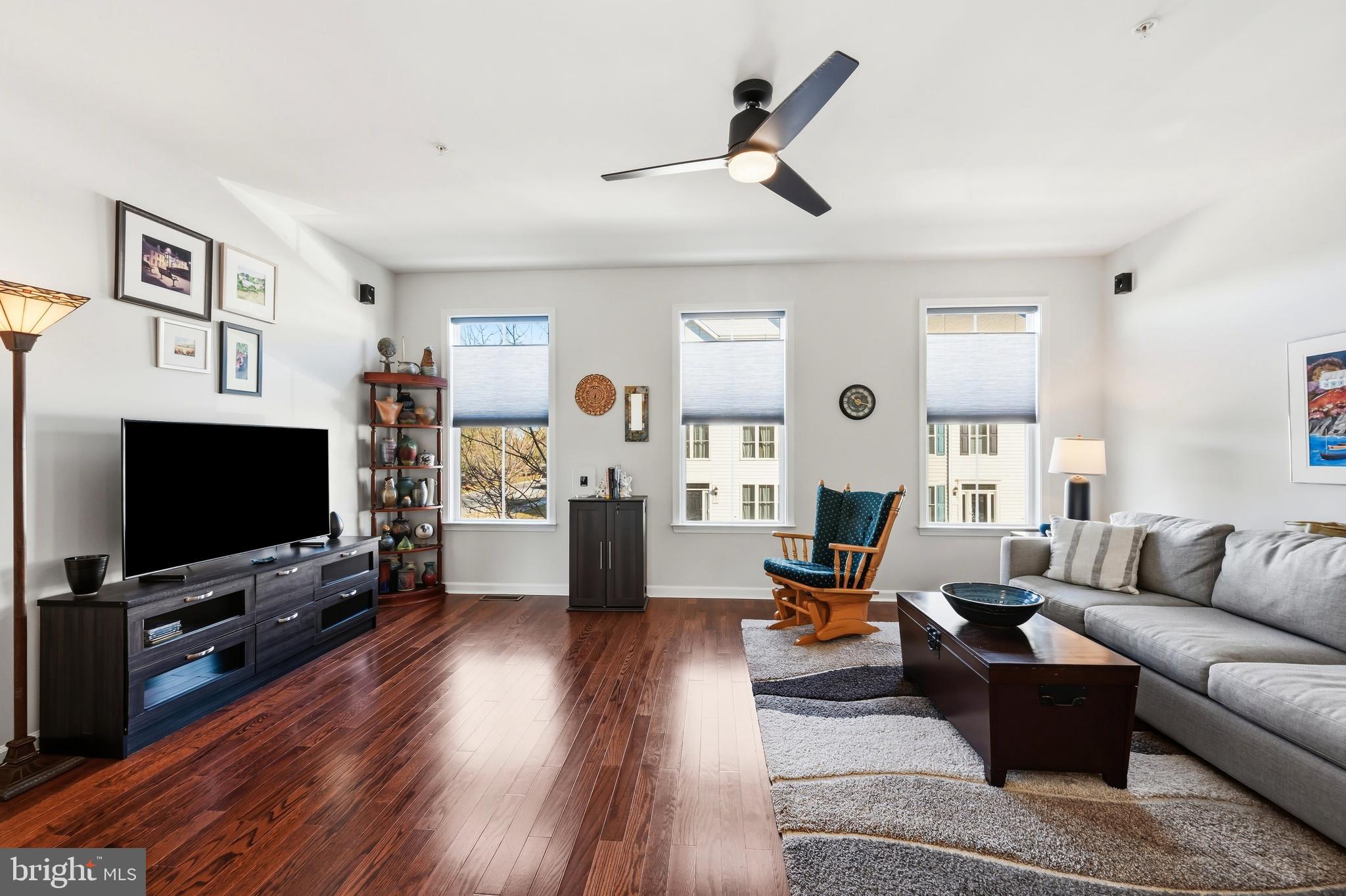 ELLENDALE - Residential