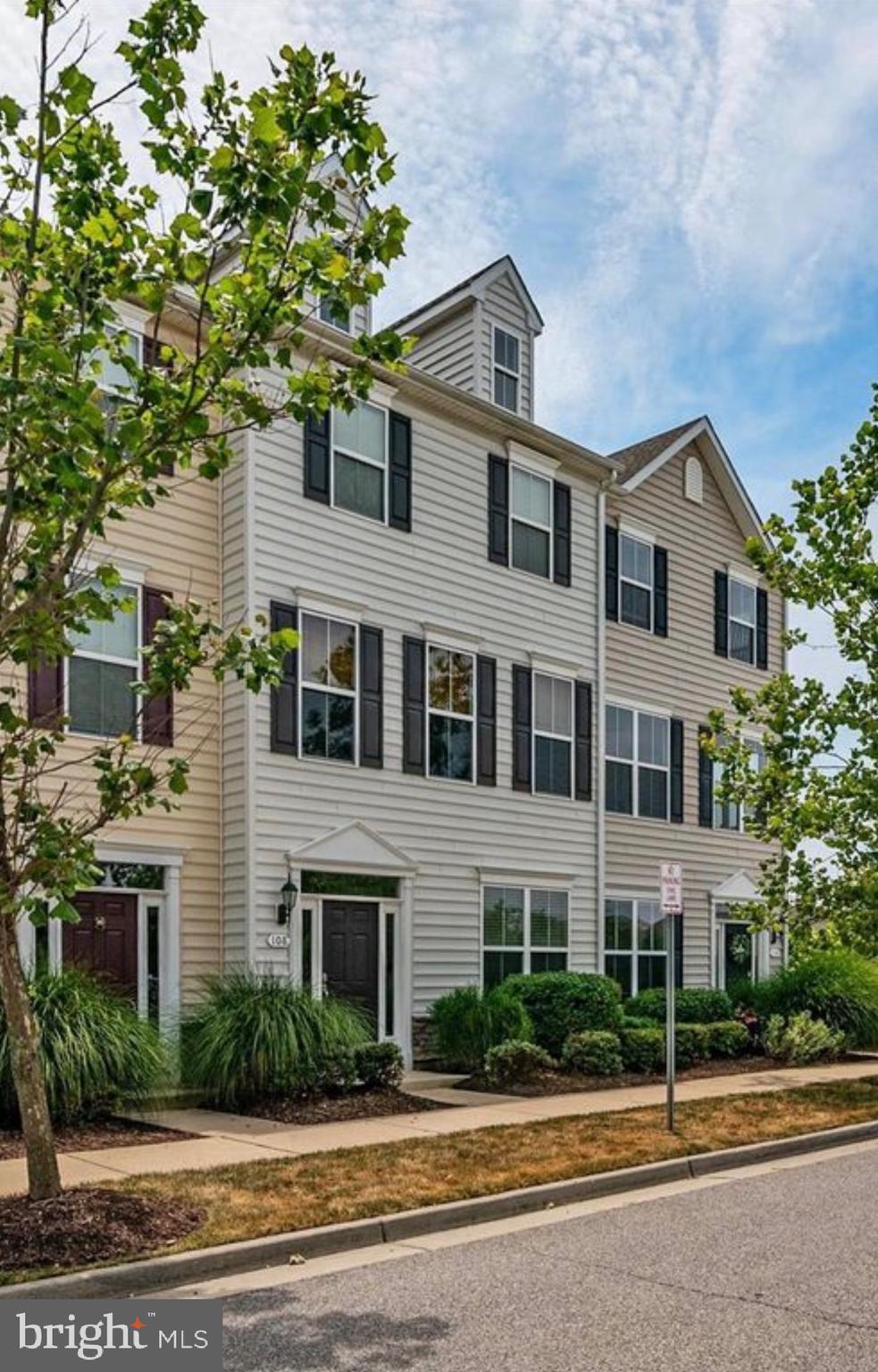 ELLENDALE - Residential